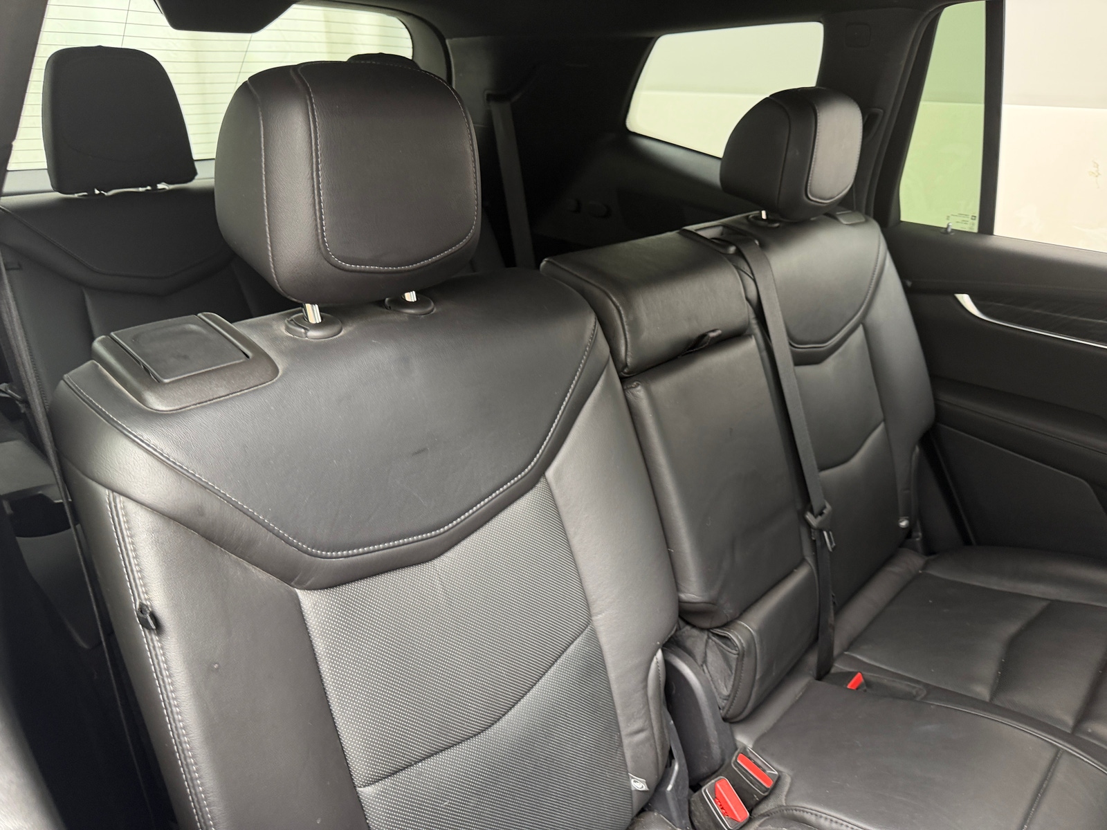 Thumbnail: 2020 Cadillac XT6 - 5