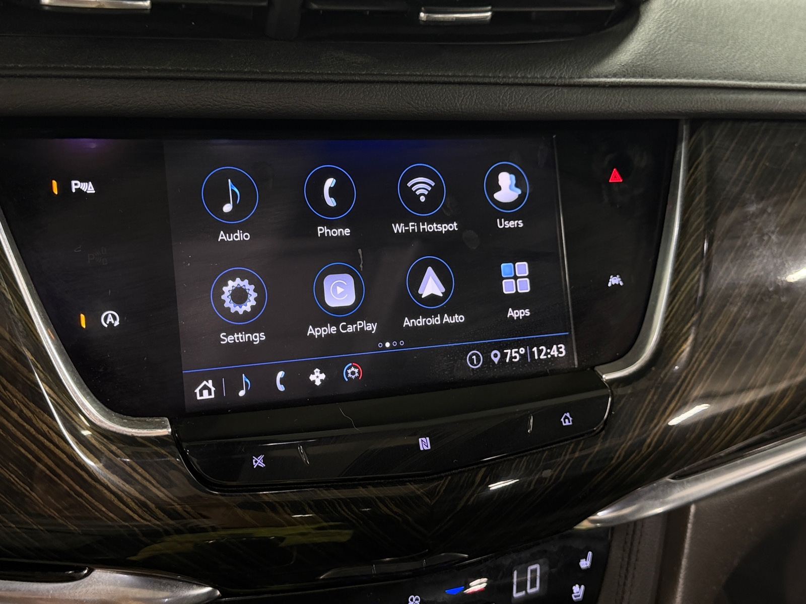 Thumbnail: 2020 Cadillac XT6 - 3