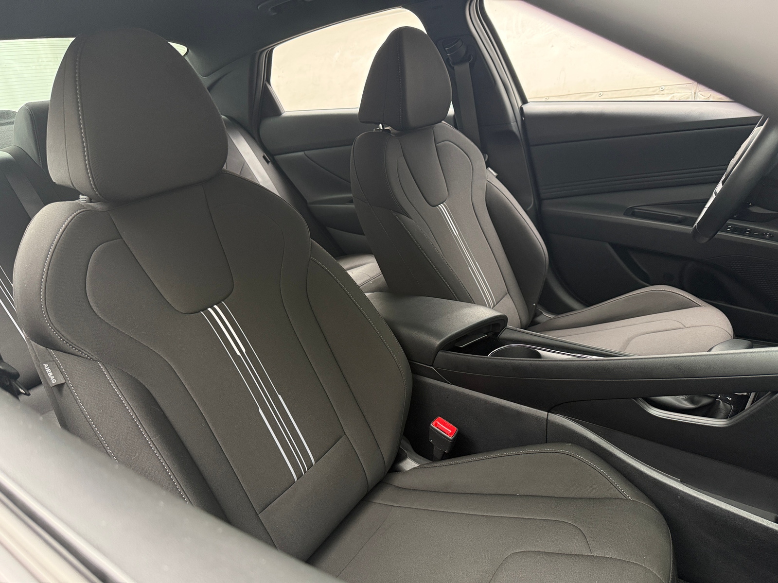 Thumbnail: 2025 Hyundai Elantra - 2