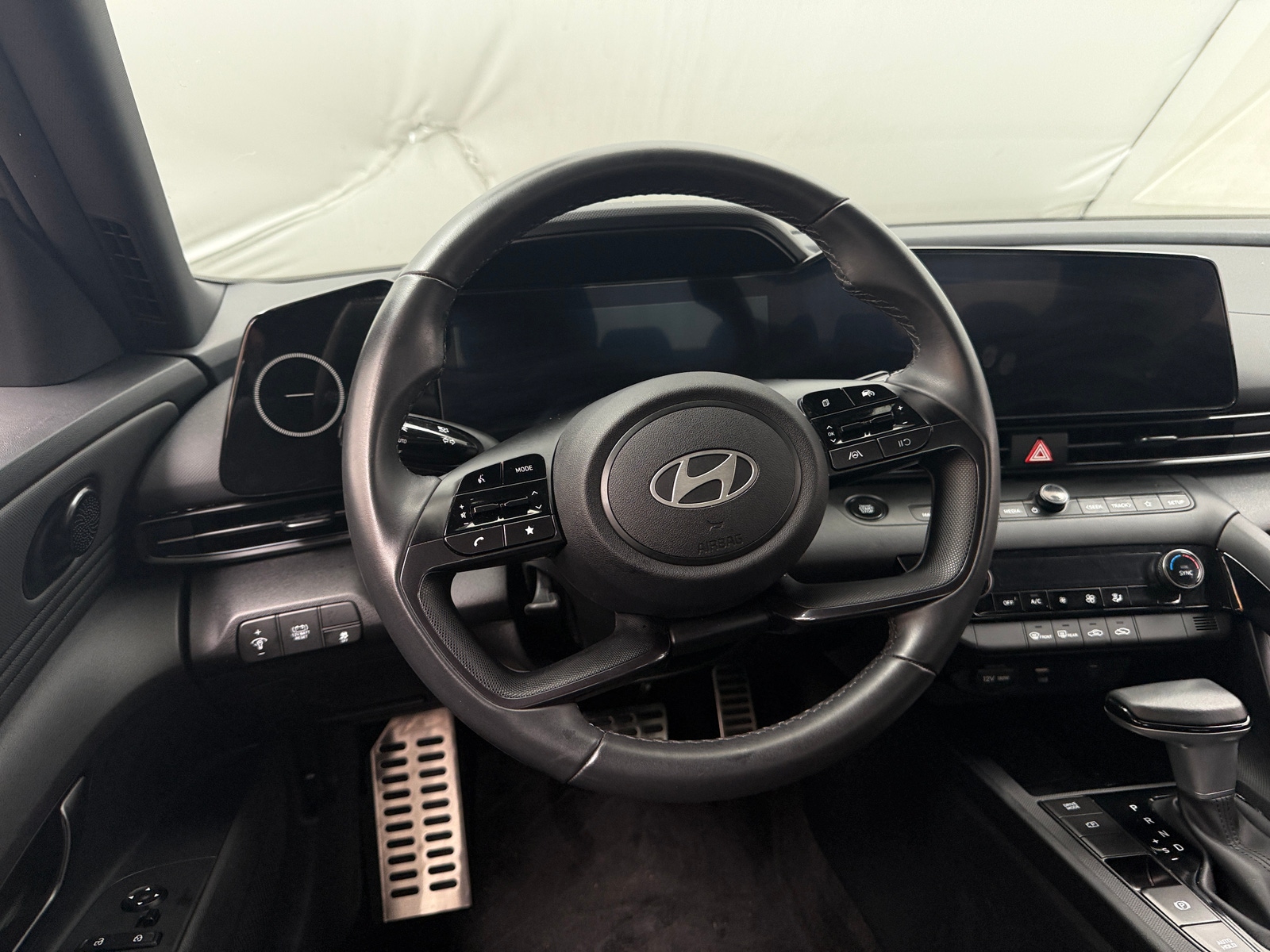Thumbnail: 2025 Hyundai Elantra - 5