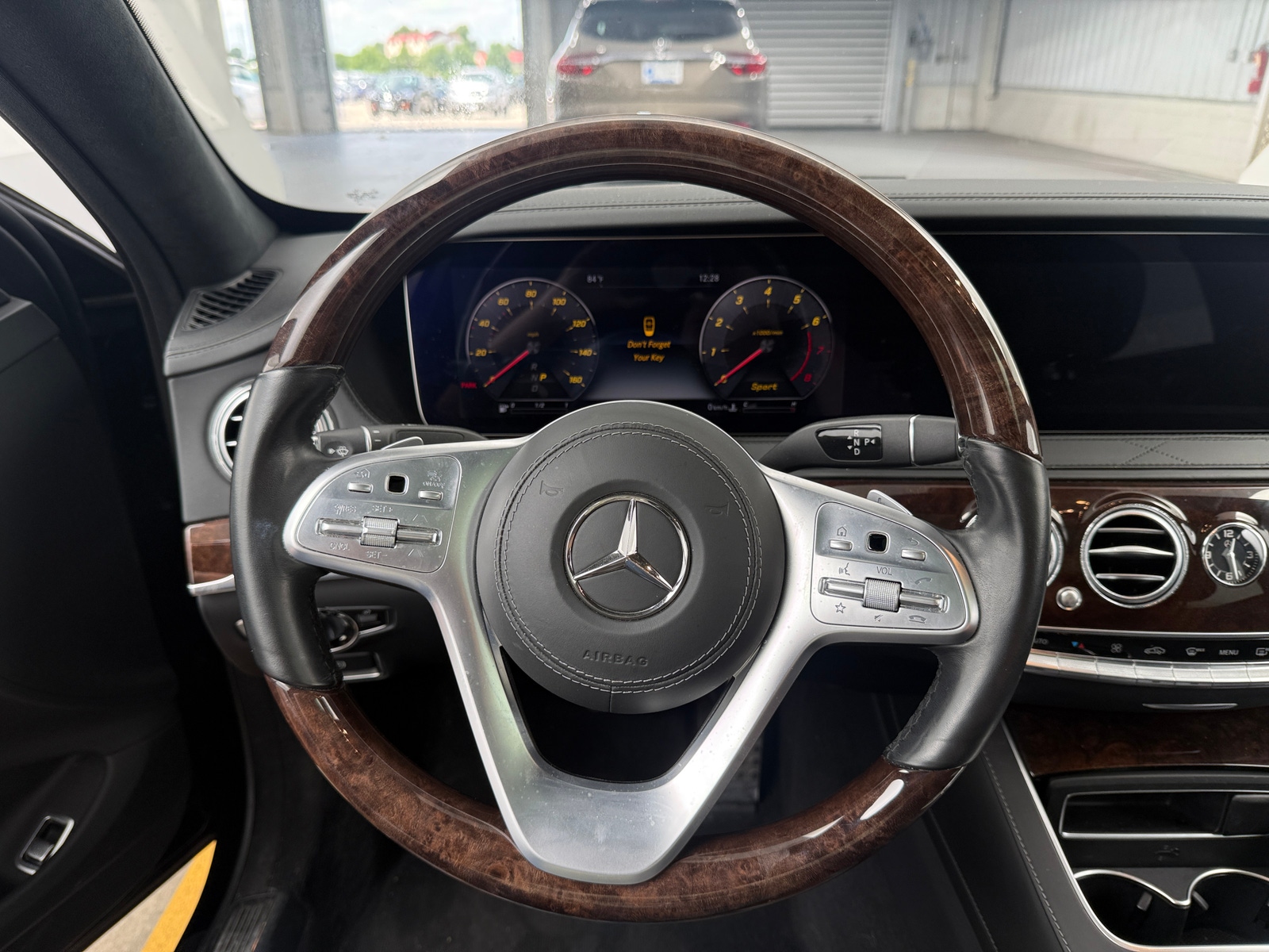 Thumbnail: 2018 Mercedes-Benz S-Class - 4