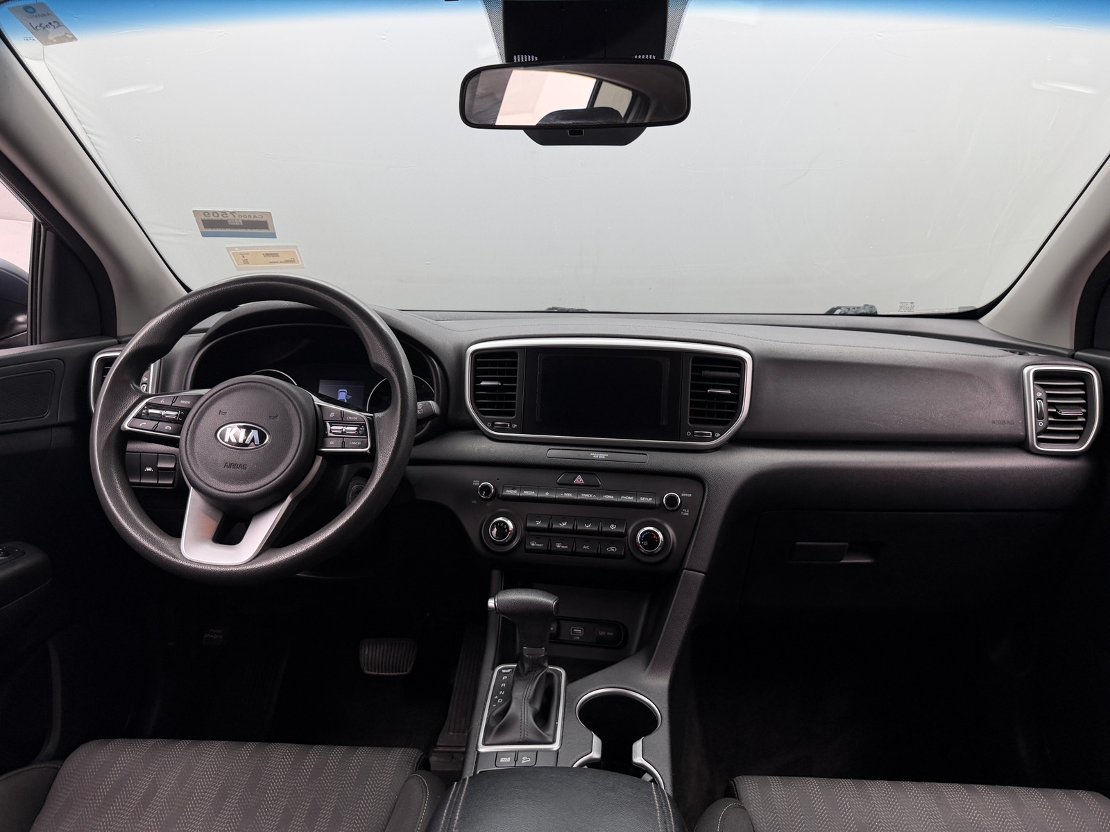 Thumbnail: 2020 Kia Sportage - 3