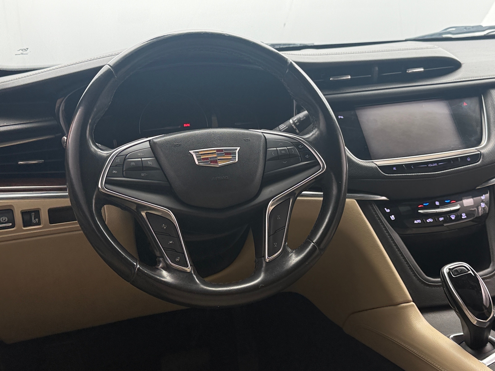 Thumbnail: 2018 Cadillac XT5 - 4