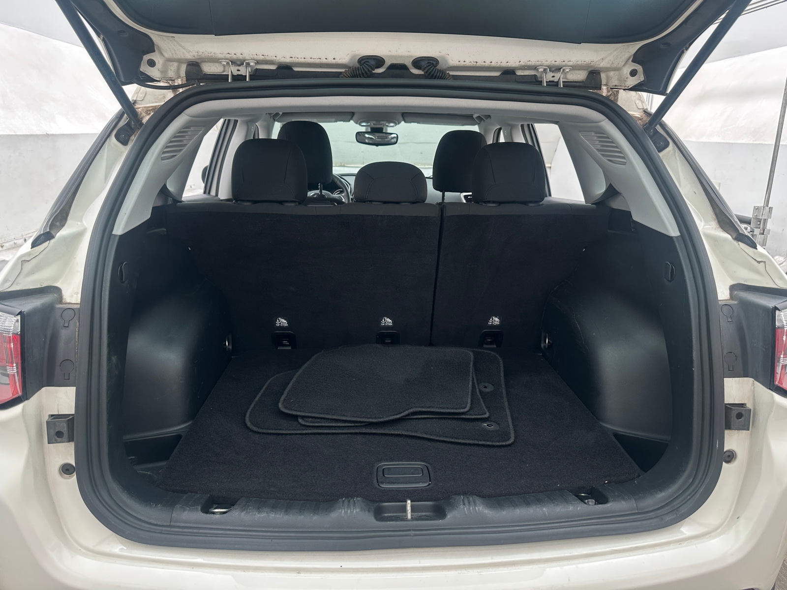 Thumbnail: 2019 Jeep Compass - 7