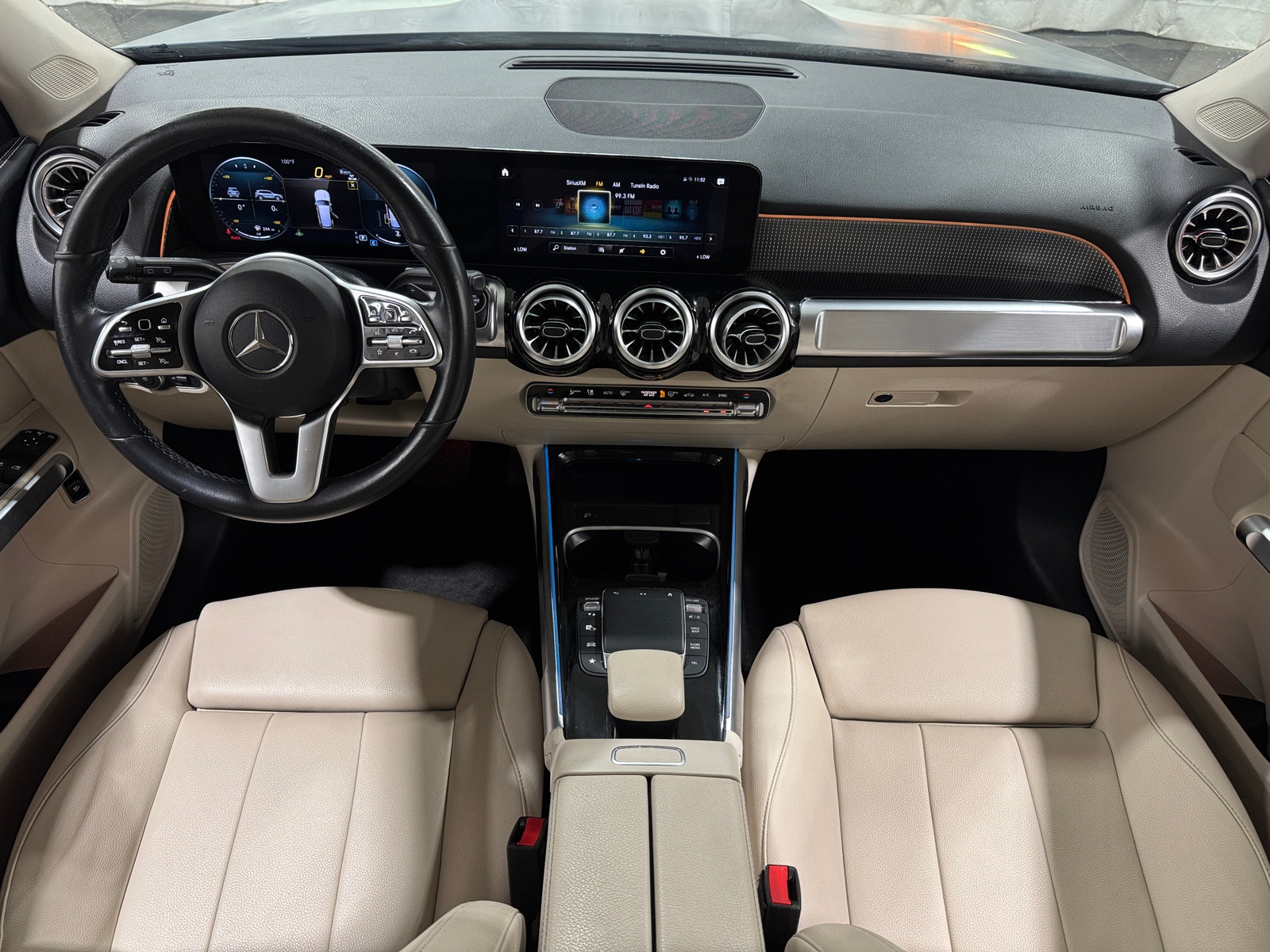 Thumbnail: 2023 Mercedes-Benz GLB - 2
