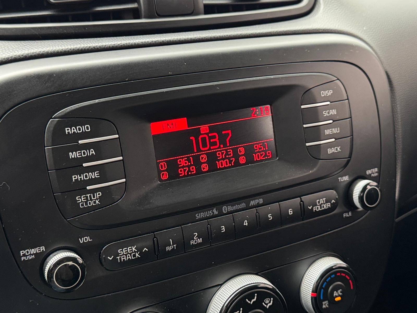Thumbnail: 2015 Kia Soul - 4