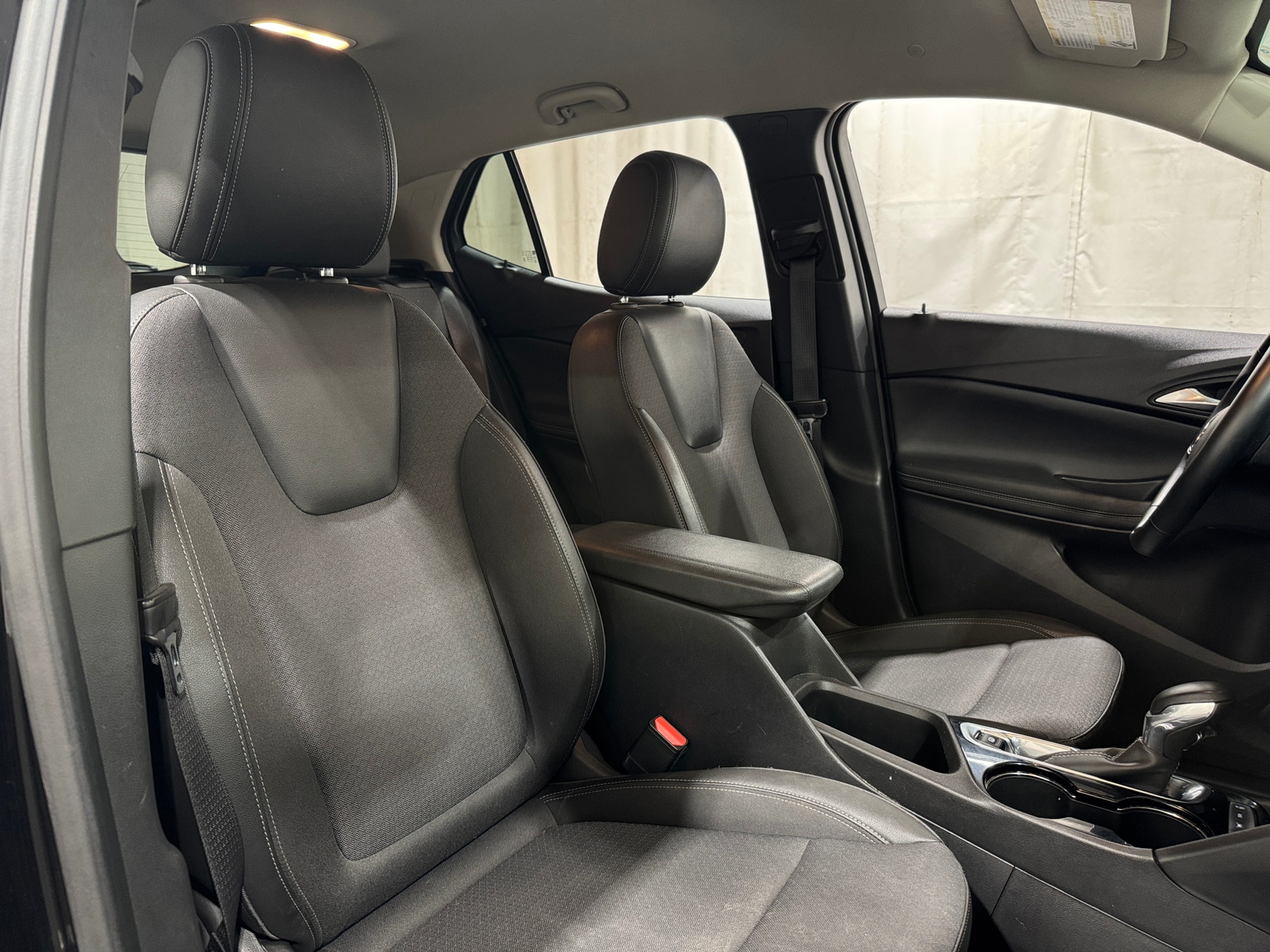 Thumbnail: 2025 Buick Encore GX - 2