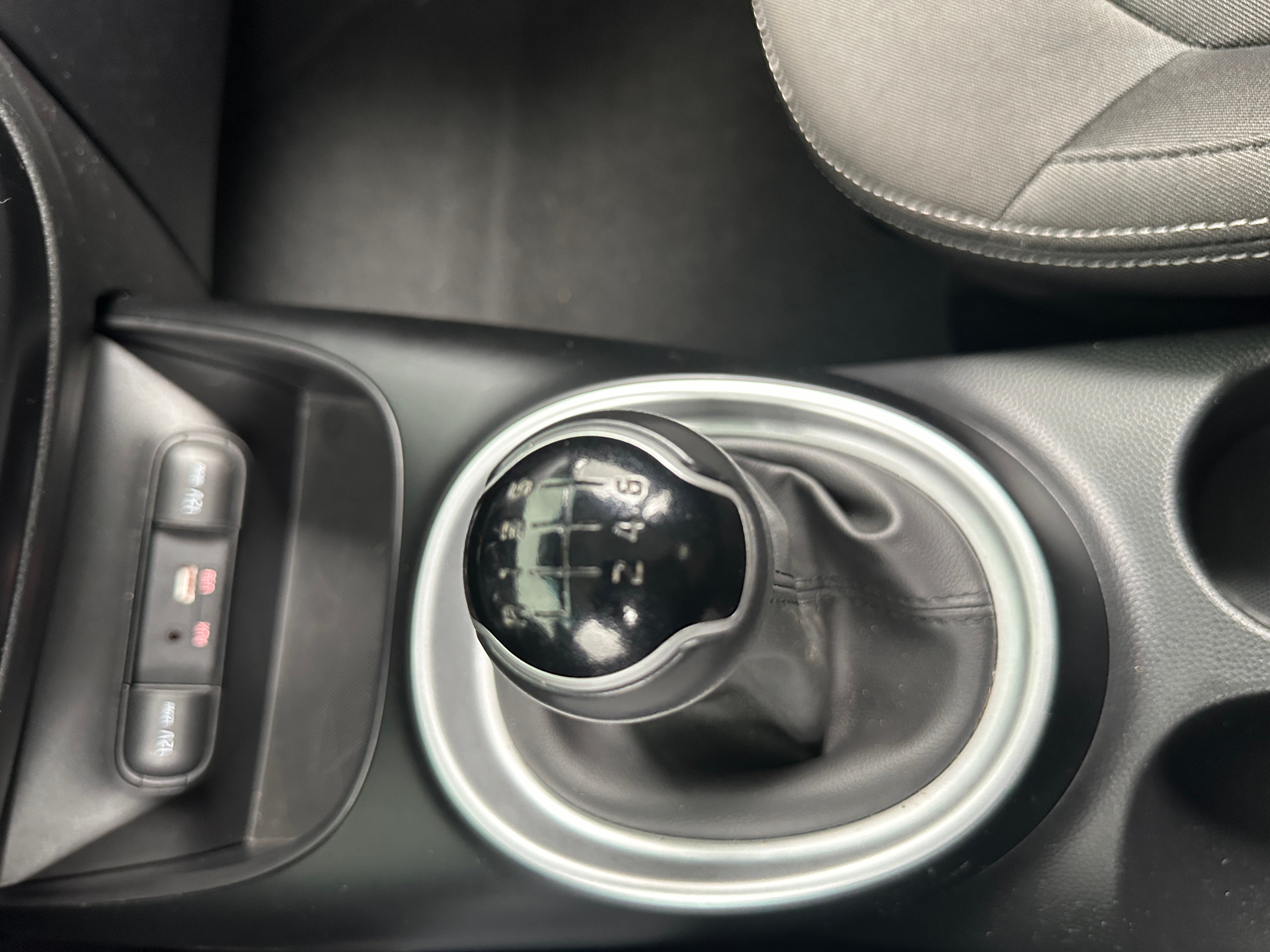 Used 2019 Kia Soul Base with VIN KNDJN2A21K7019362 for sale in Pewaukee, WI