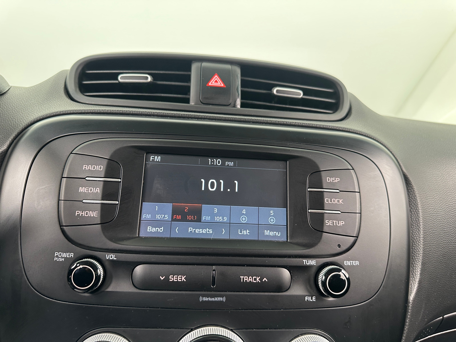 Thumbnail: 2019 Kia Soul - 4