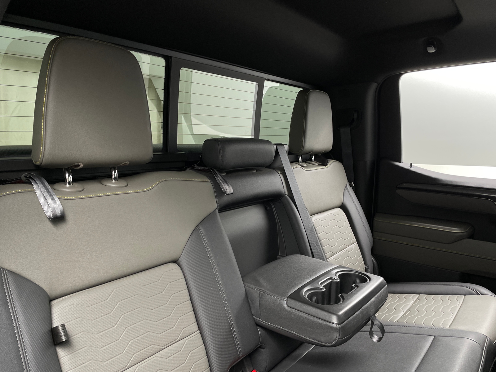 Thumbnail: 2023 Chevrolet Silverado 1500 - 5