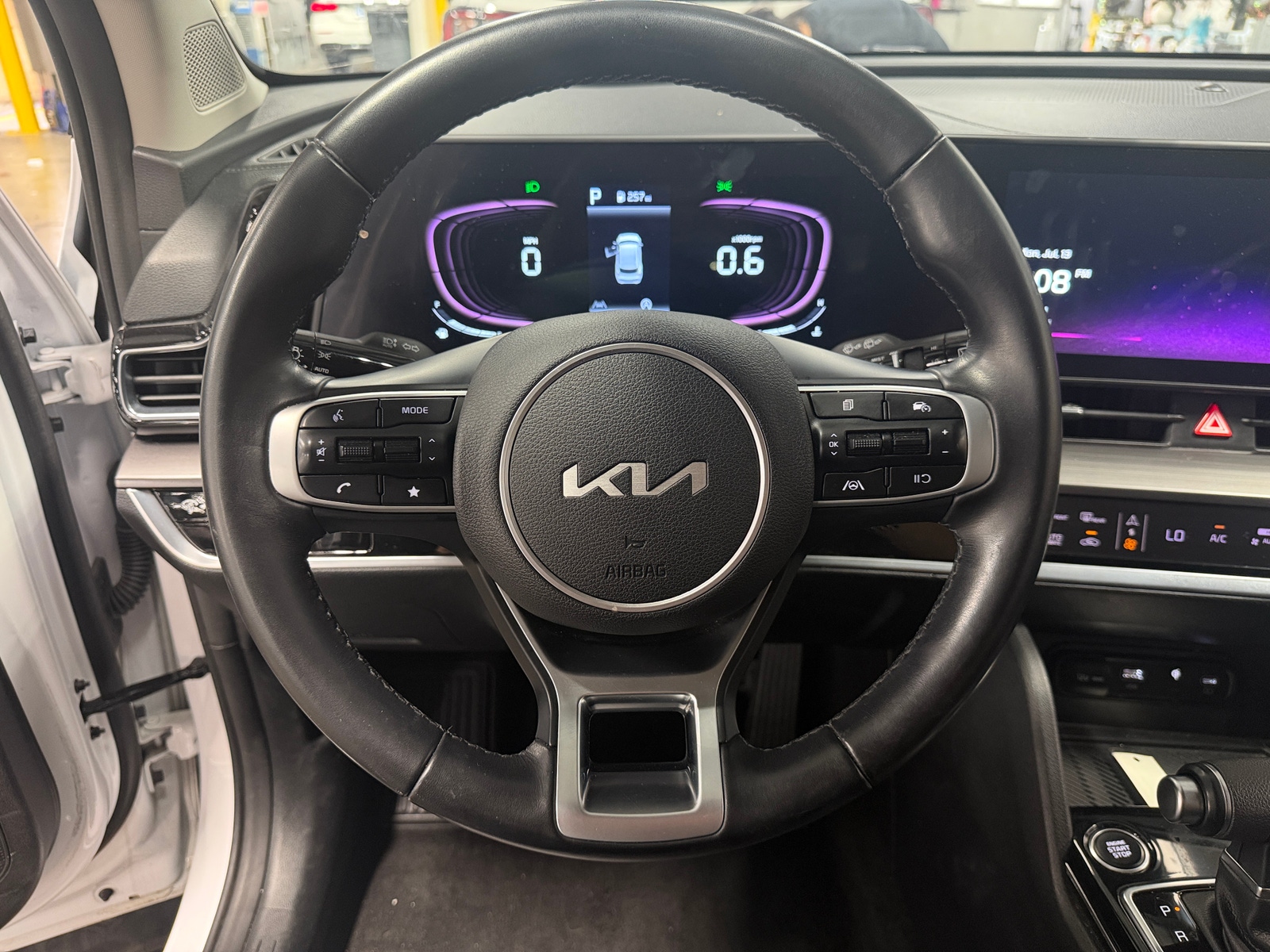 Thumbnail: 2024 Kia Sportage - 4