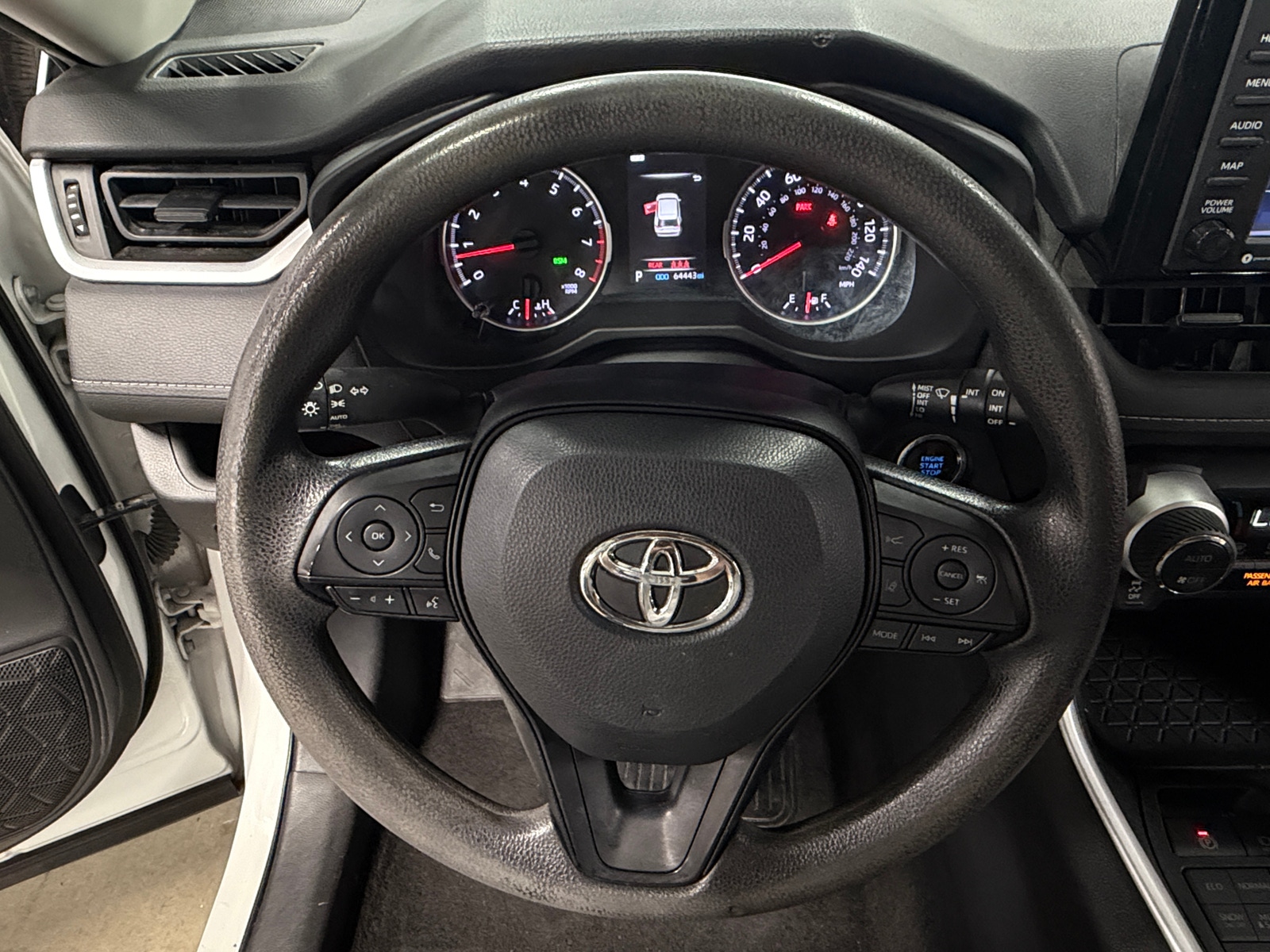 Thumbnail: 2022 Toyota RAV4 - 5