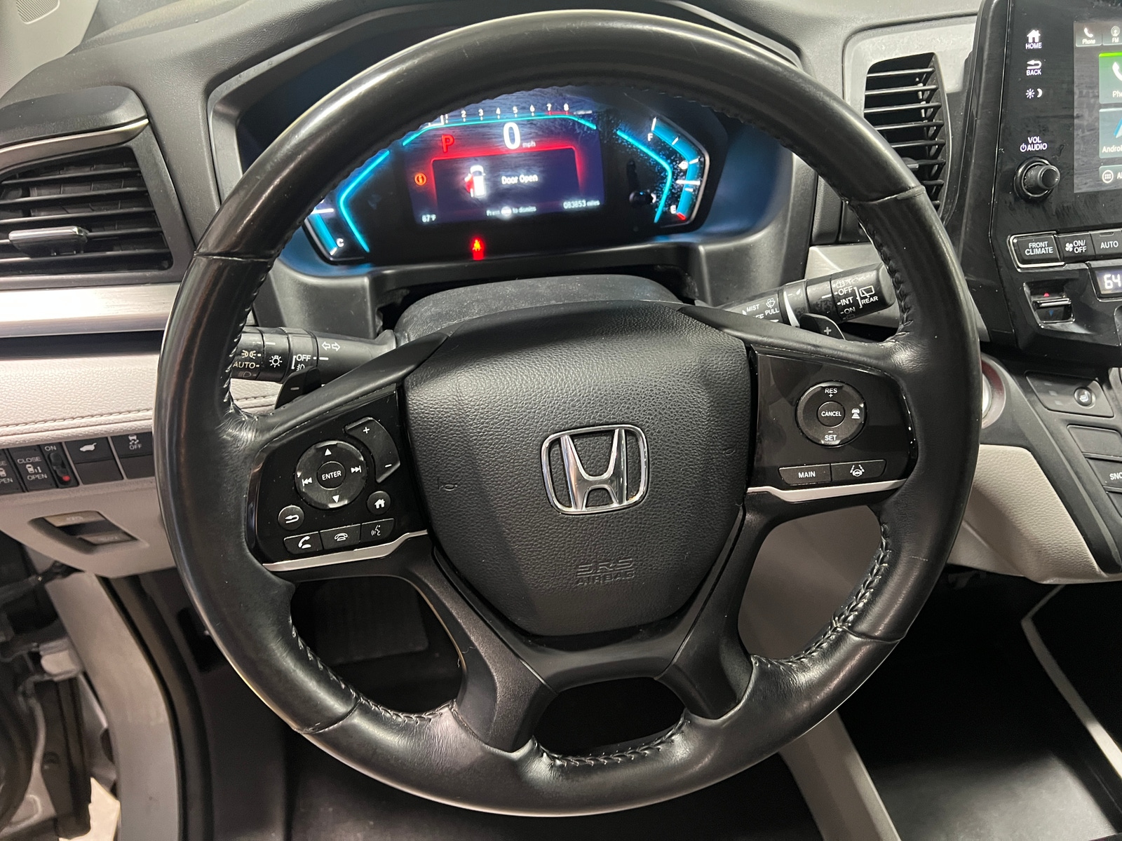 Thumbnail: 2018 Honda Odyssey - 4