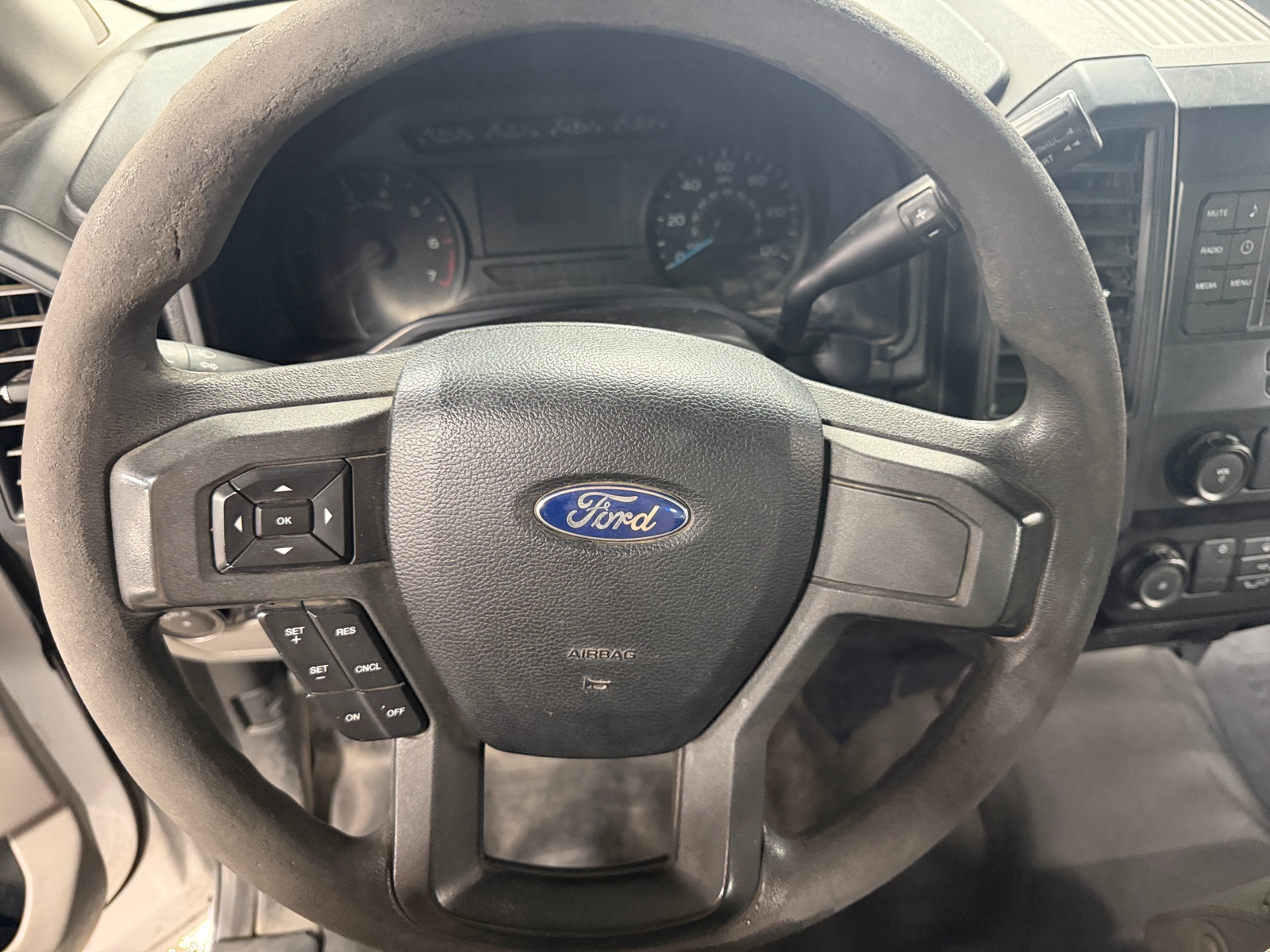 Thumbnail: 2015 Ford Econoline - 5
