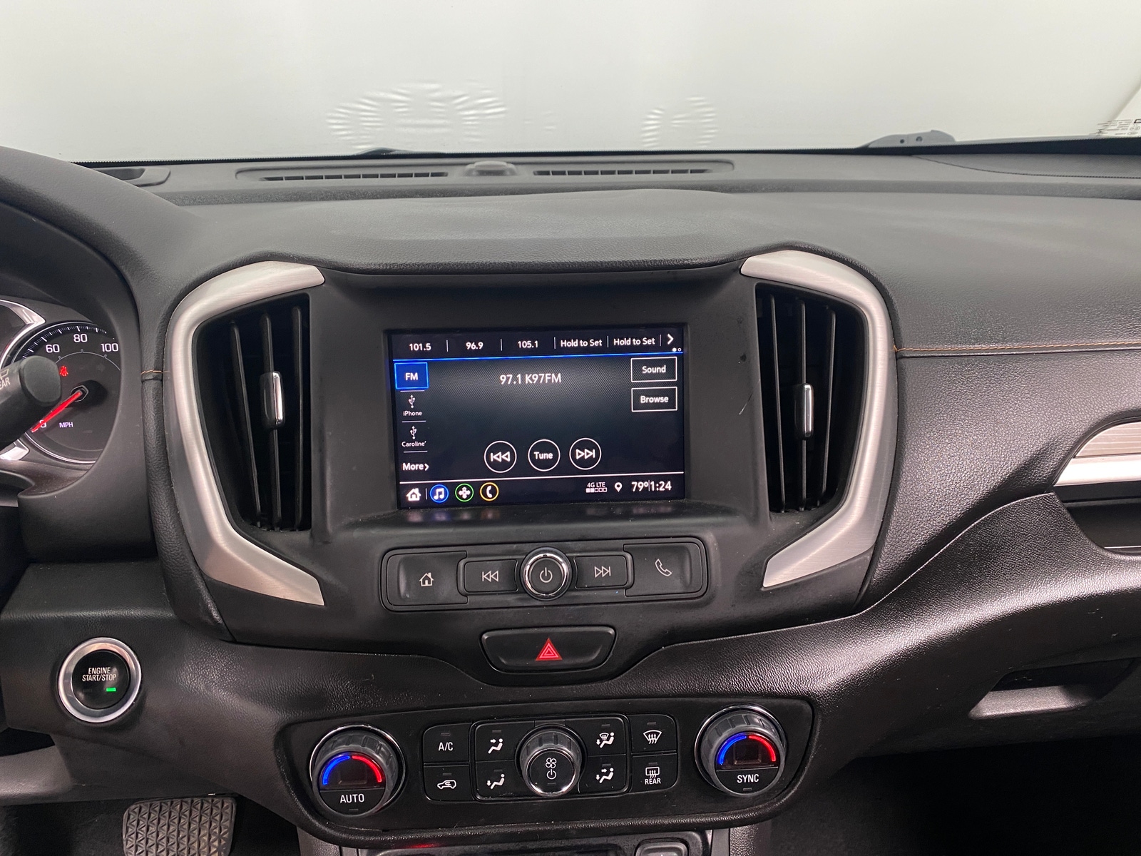 Thumbnail: 2021 GMC Terrain - 4