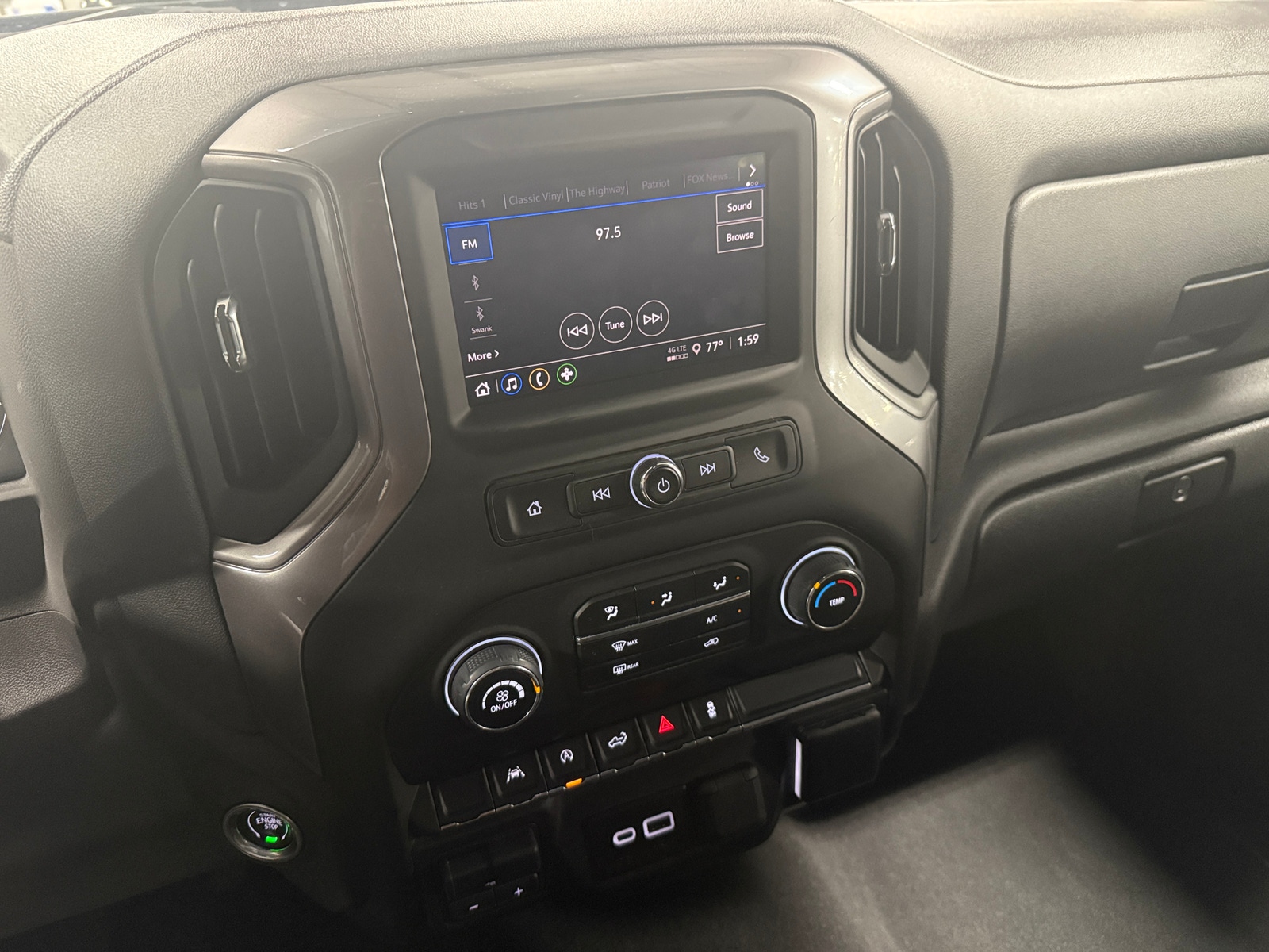 Thumbnail: 2024 Chevrolet Silverado 1500 - 4