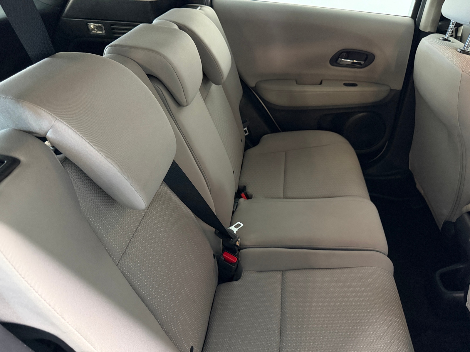 Thumbnail: 2016 Honda HR-V - 6