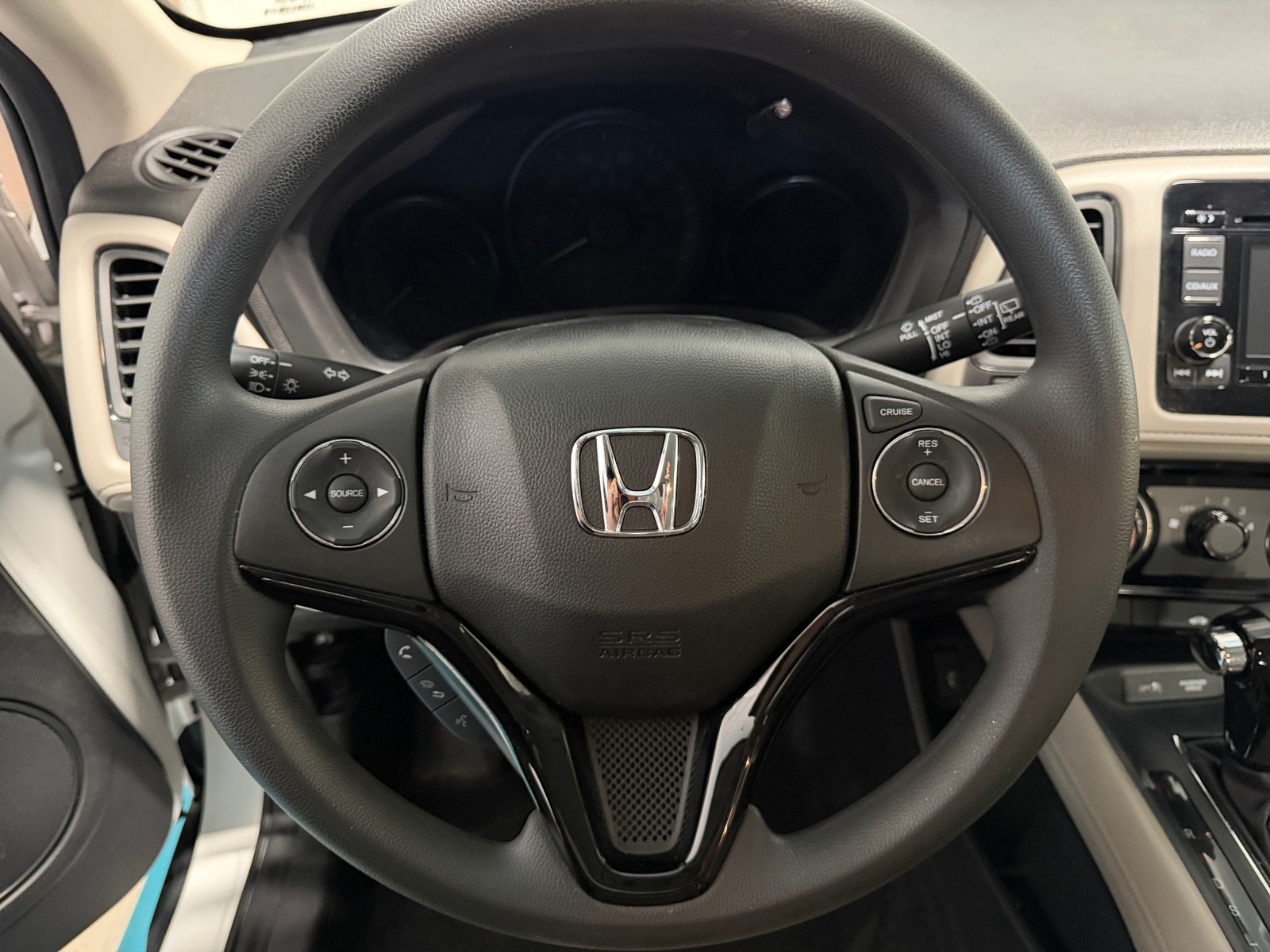 Thumbnail: 2016 Honda HR-V - 5