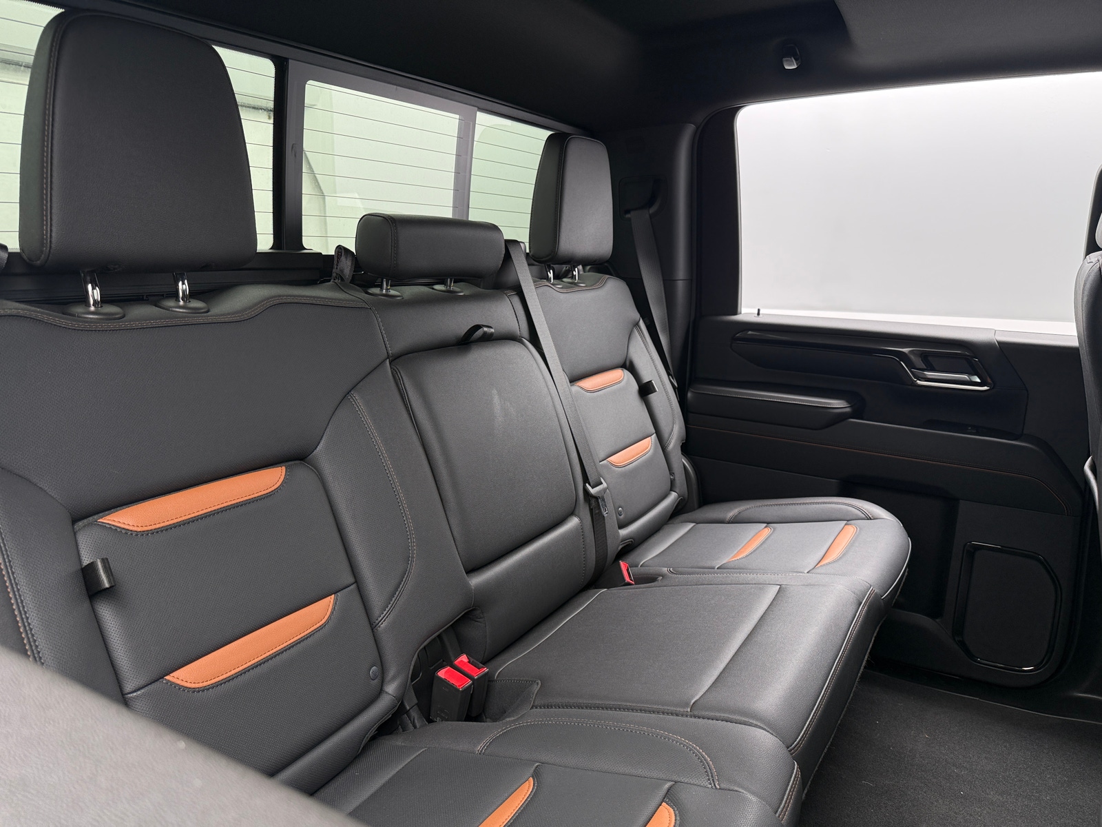 Thumbnail: 2024 GMC Sierra 3500 - 5