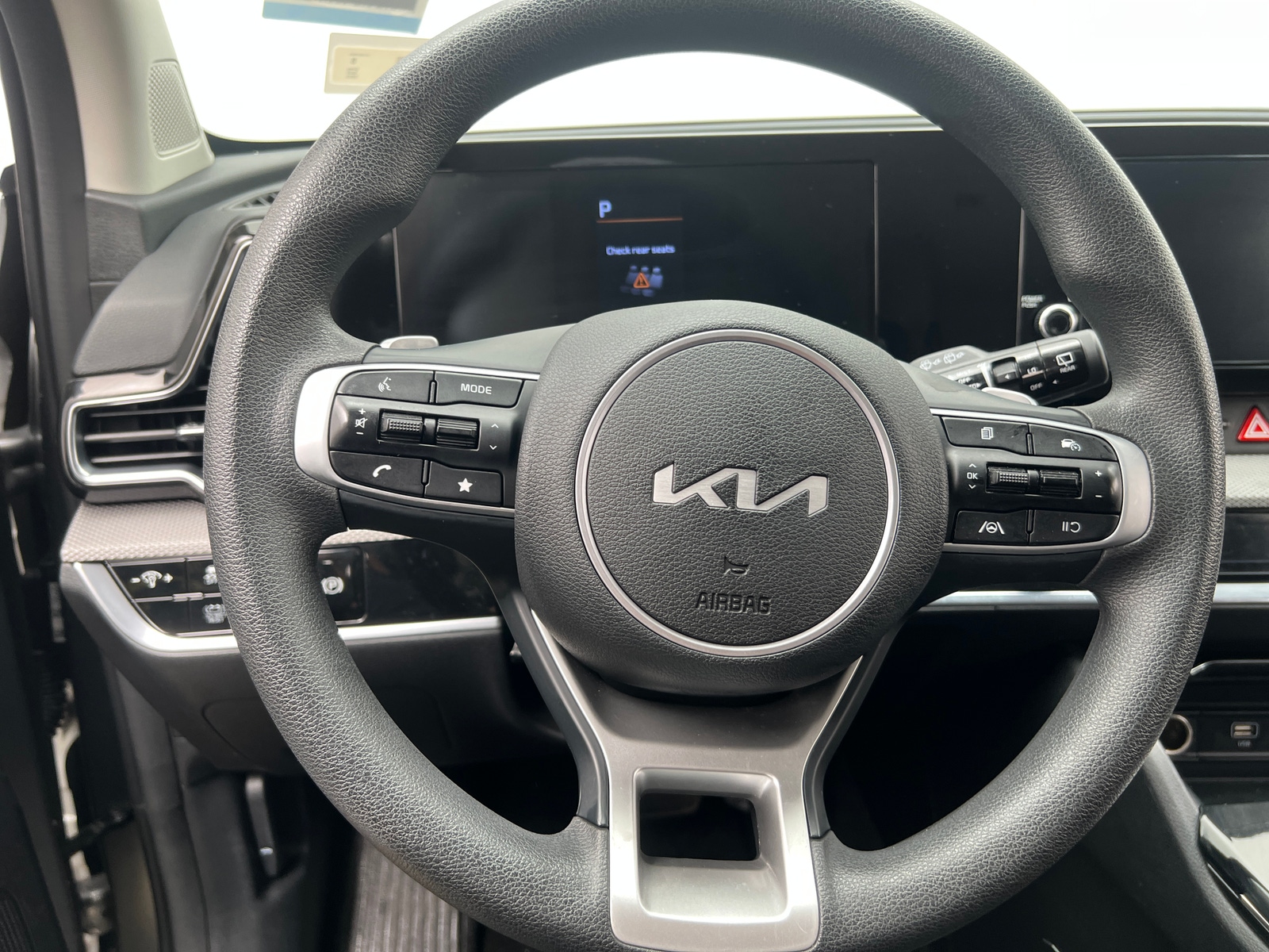 Thumbnail: 2023 Kia Sportage - 5