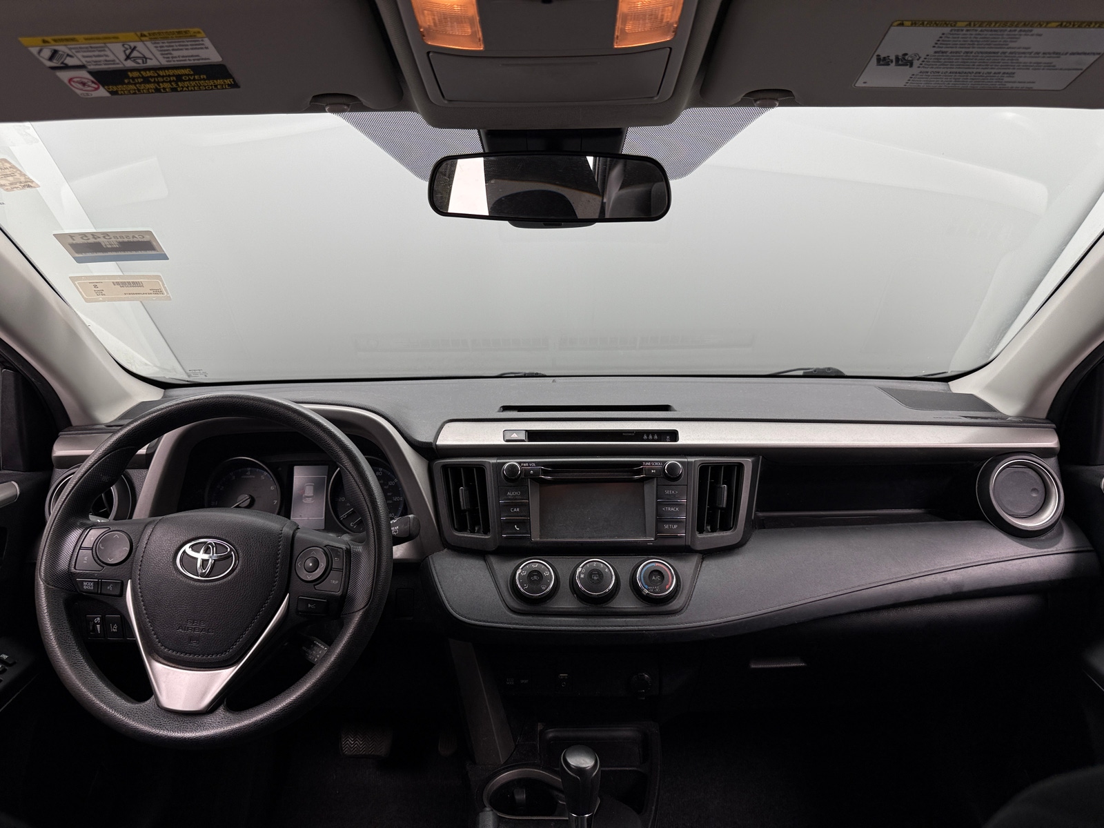 Thumbnail: 2018 Toyota RAV4 - 3