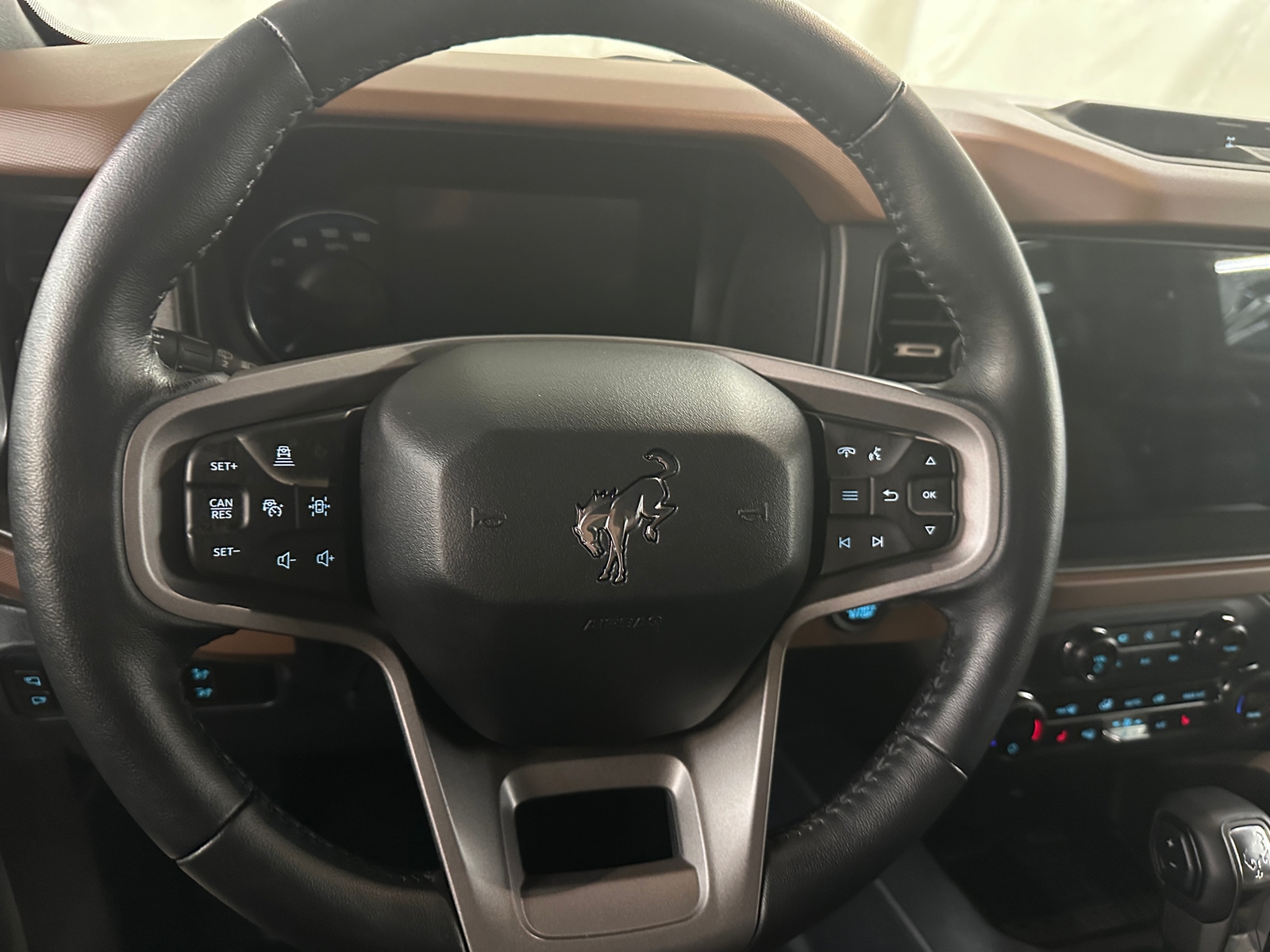 Thumbnail: 2024 Ford Bronco - 4