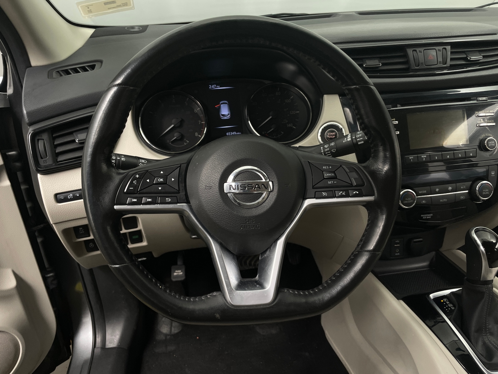 Thumbnail: 2017 Nissan Rogue Sport - 5