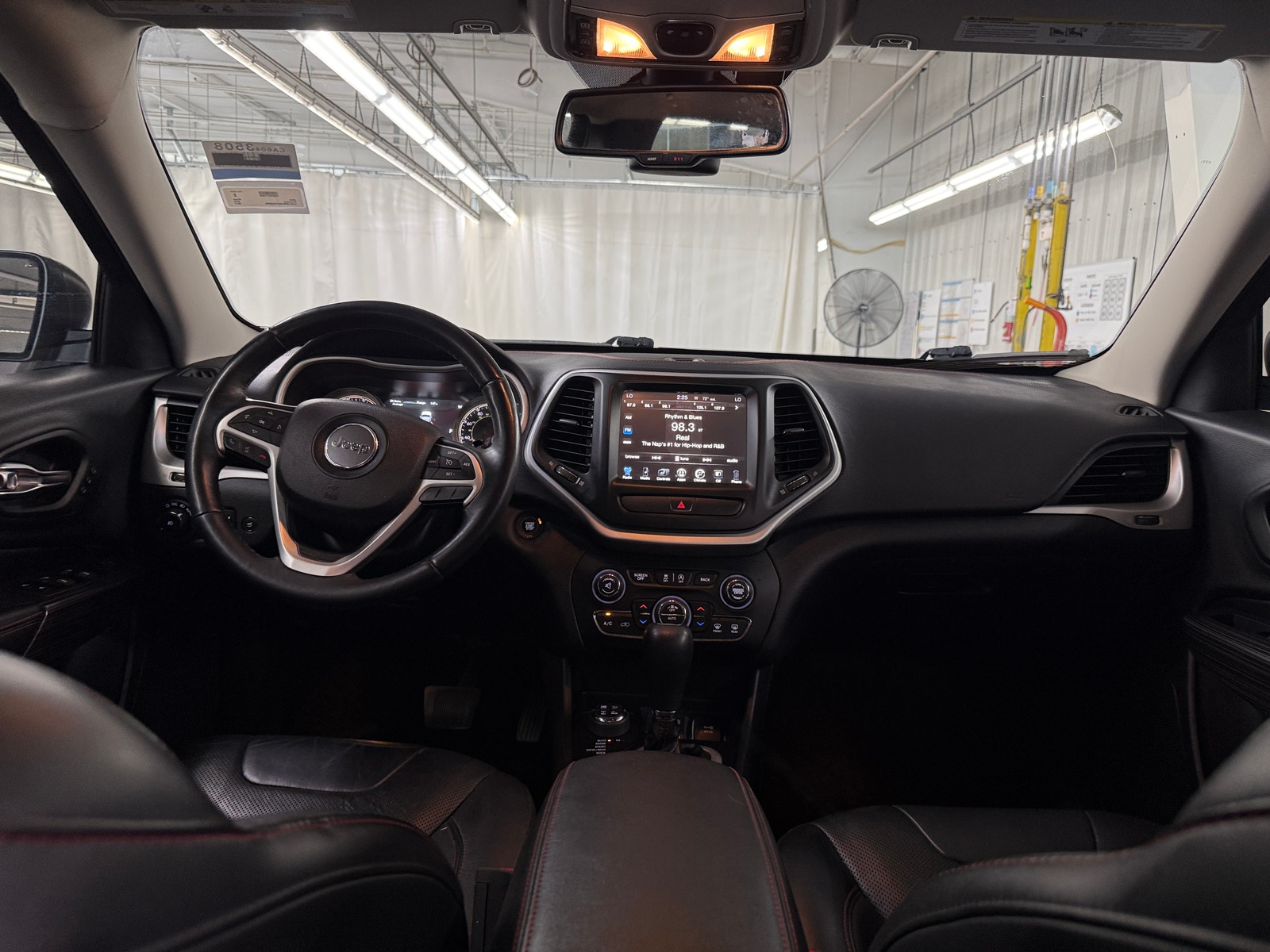Thumbnail: 2017 Jeep Cherokee - 2