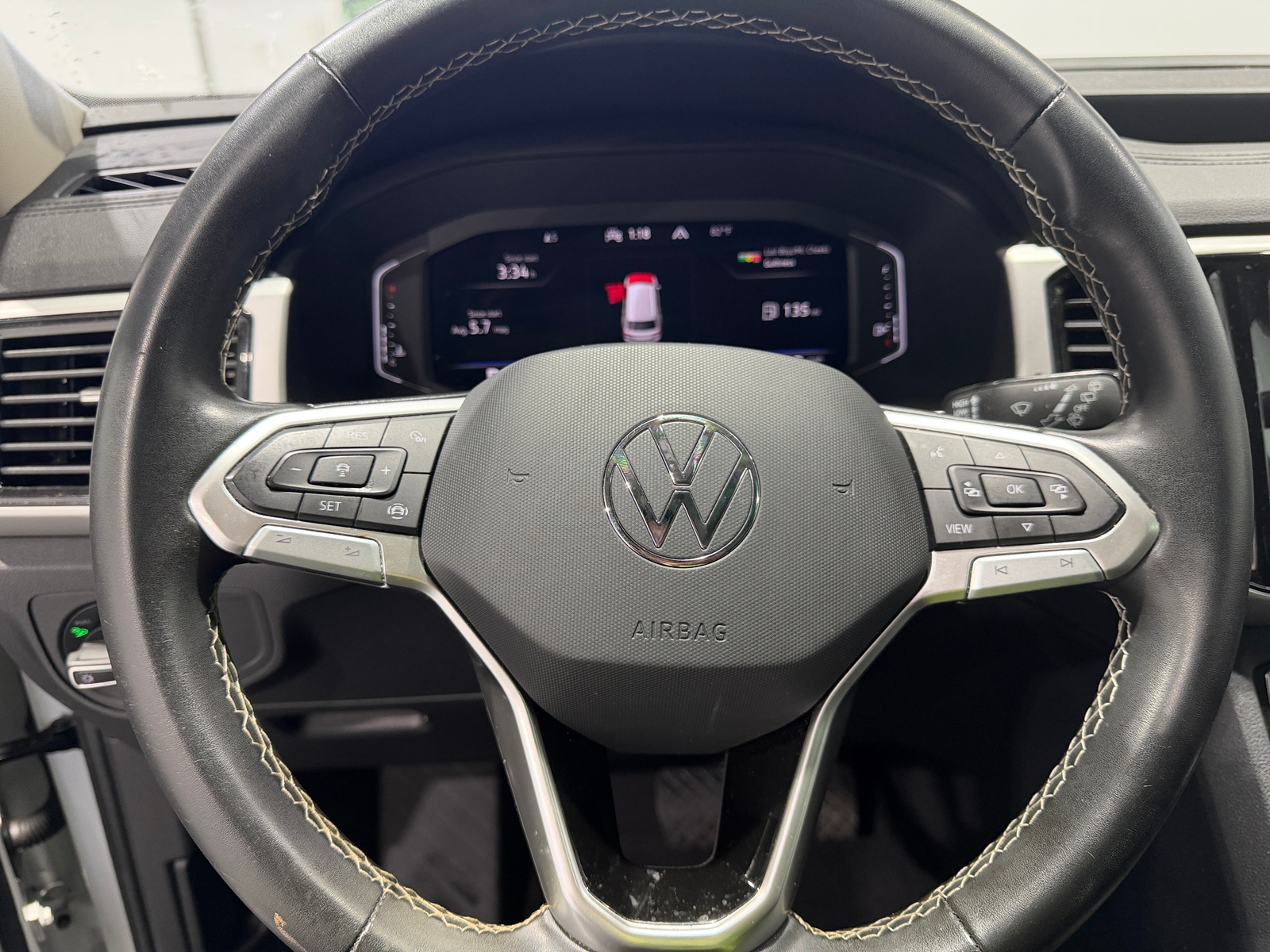 Thumbnail: 2022 Volkswagen Atlas - 4