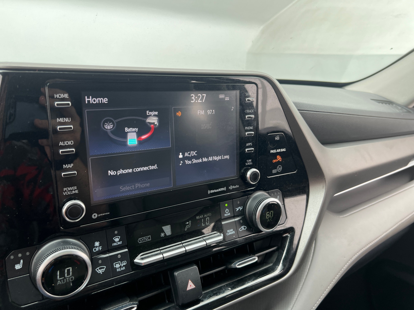 Thumbnail: 2020 Toyota Highlander - 3