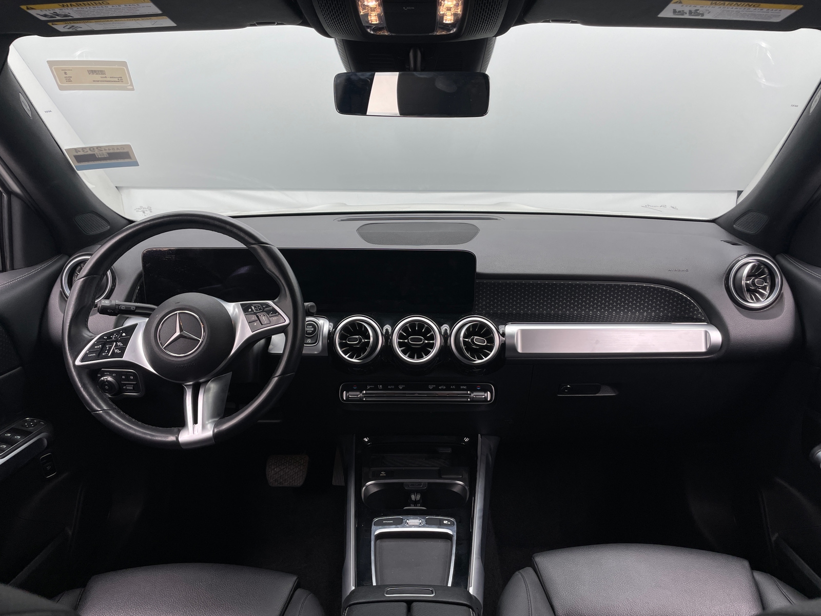 Thumbnail: 2024 Mercedes-Benz GLB - 2