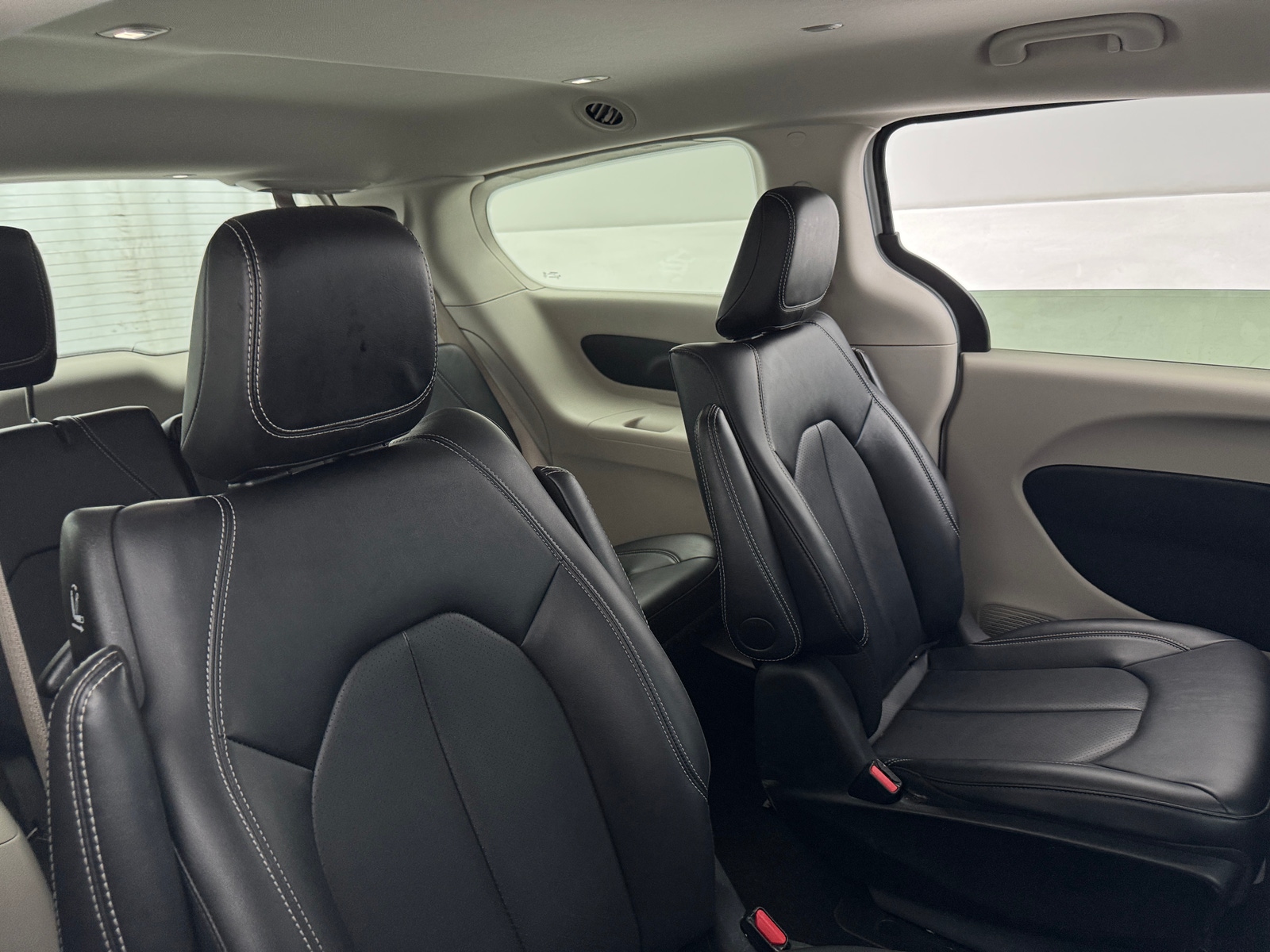 Thumbnail: 2024 Chrysler Pacifica - 5
