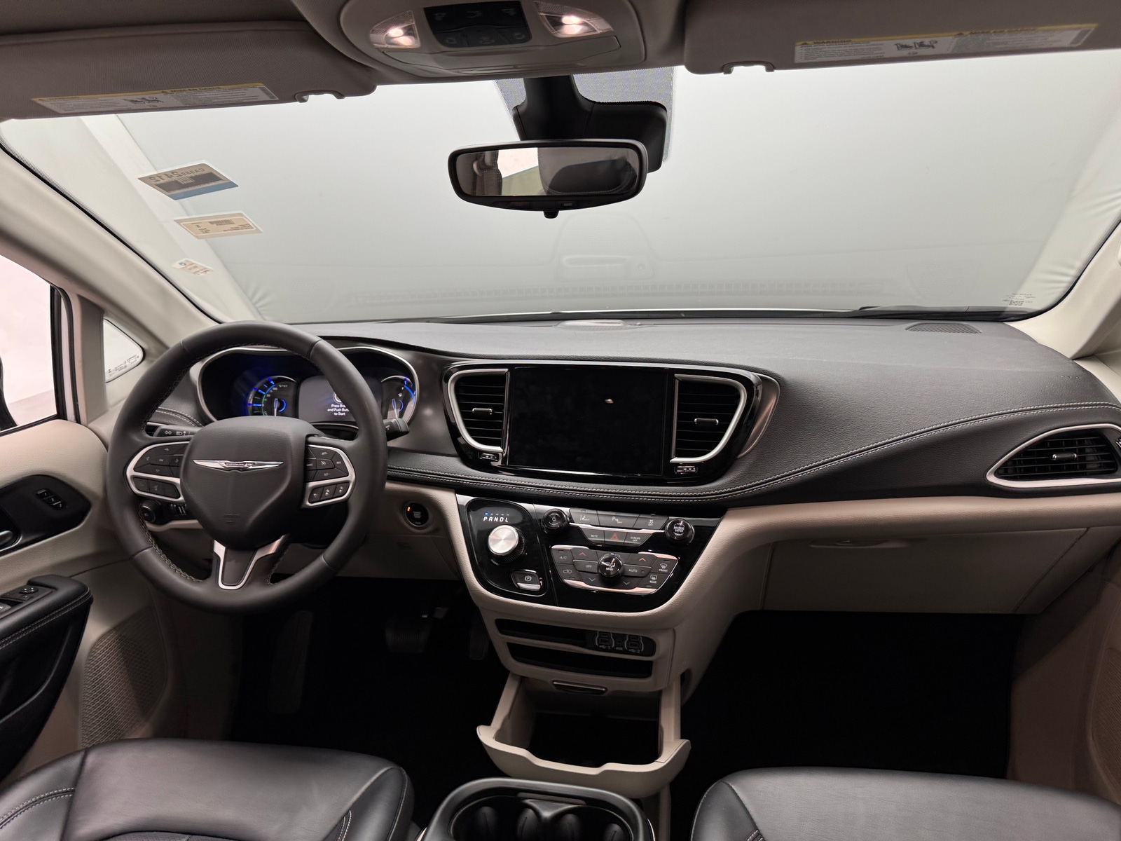 Thumbnail: 2024 Chrysler Pacifica - 2