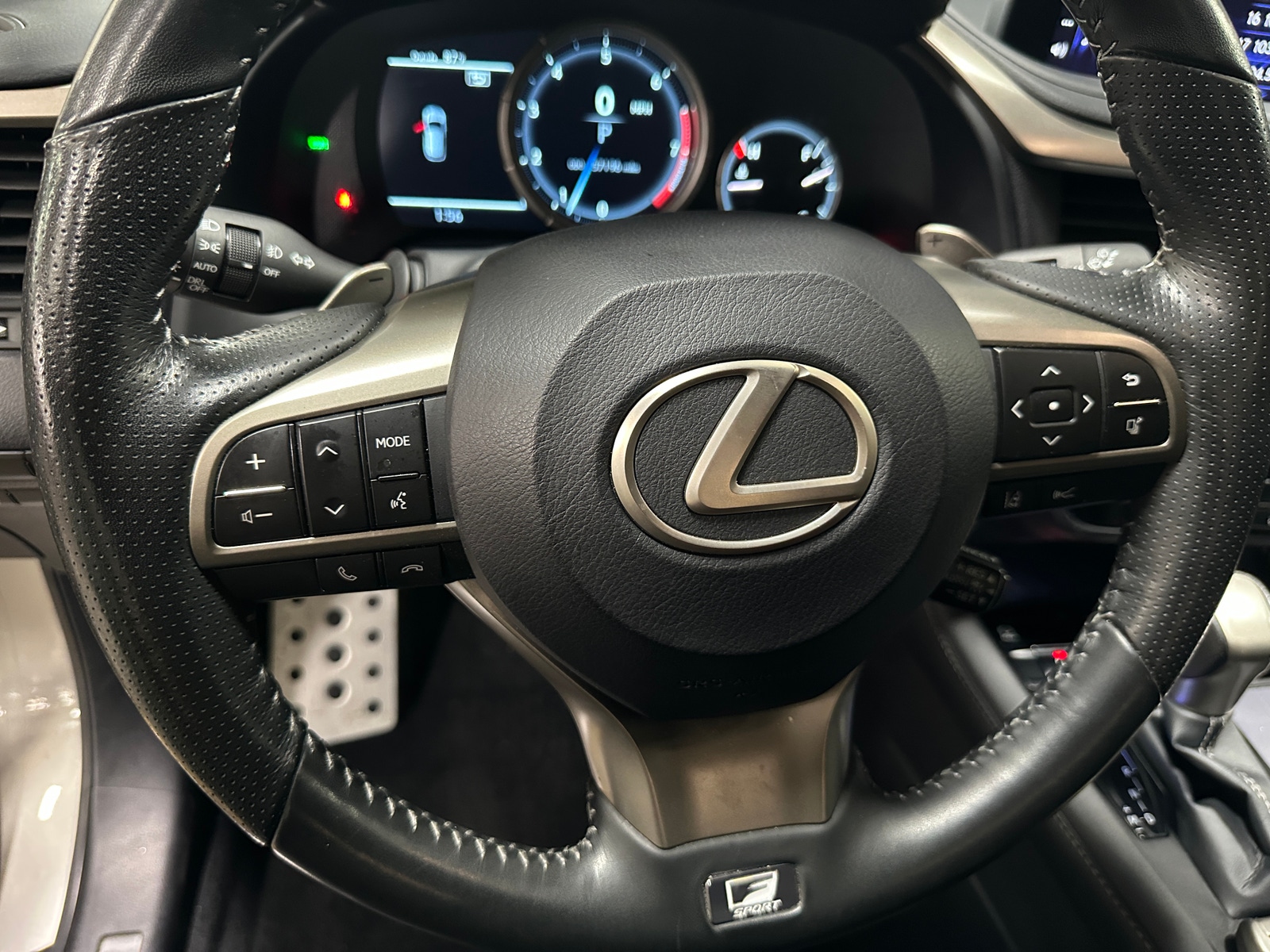 Thumbnail: 2022 Lexus RX - 4