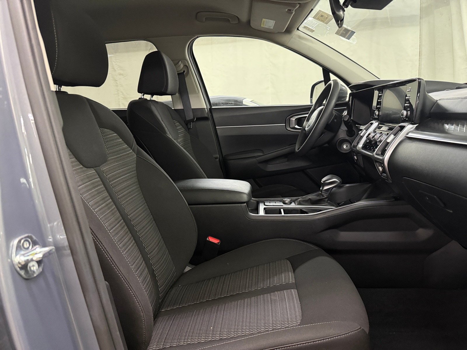 Thumbnail: 2023 Kia Sorento - 2