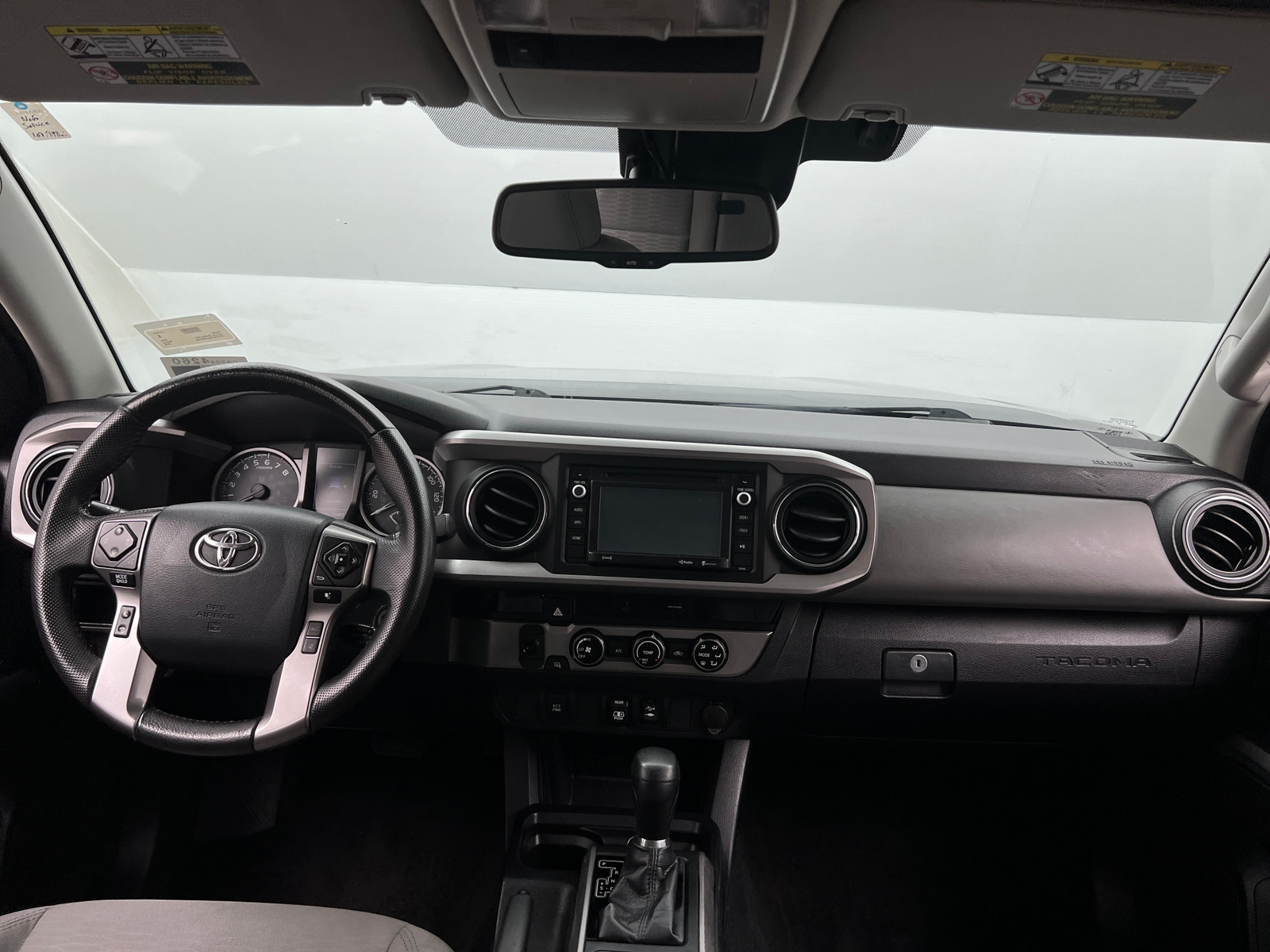 Thumbnail: 2018 Toyota Tacoma - 3