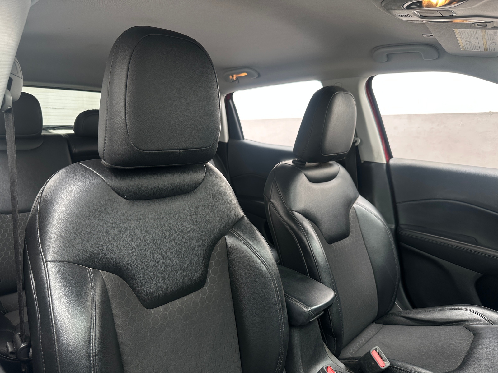 Thumbnail: 2018 Jeep Compass - 2