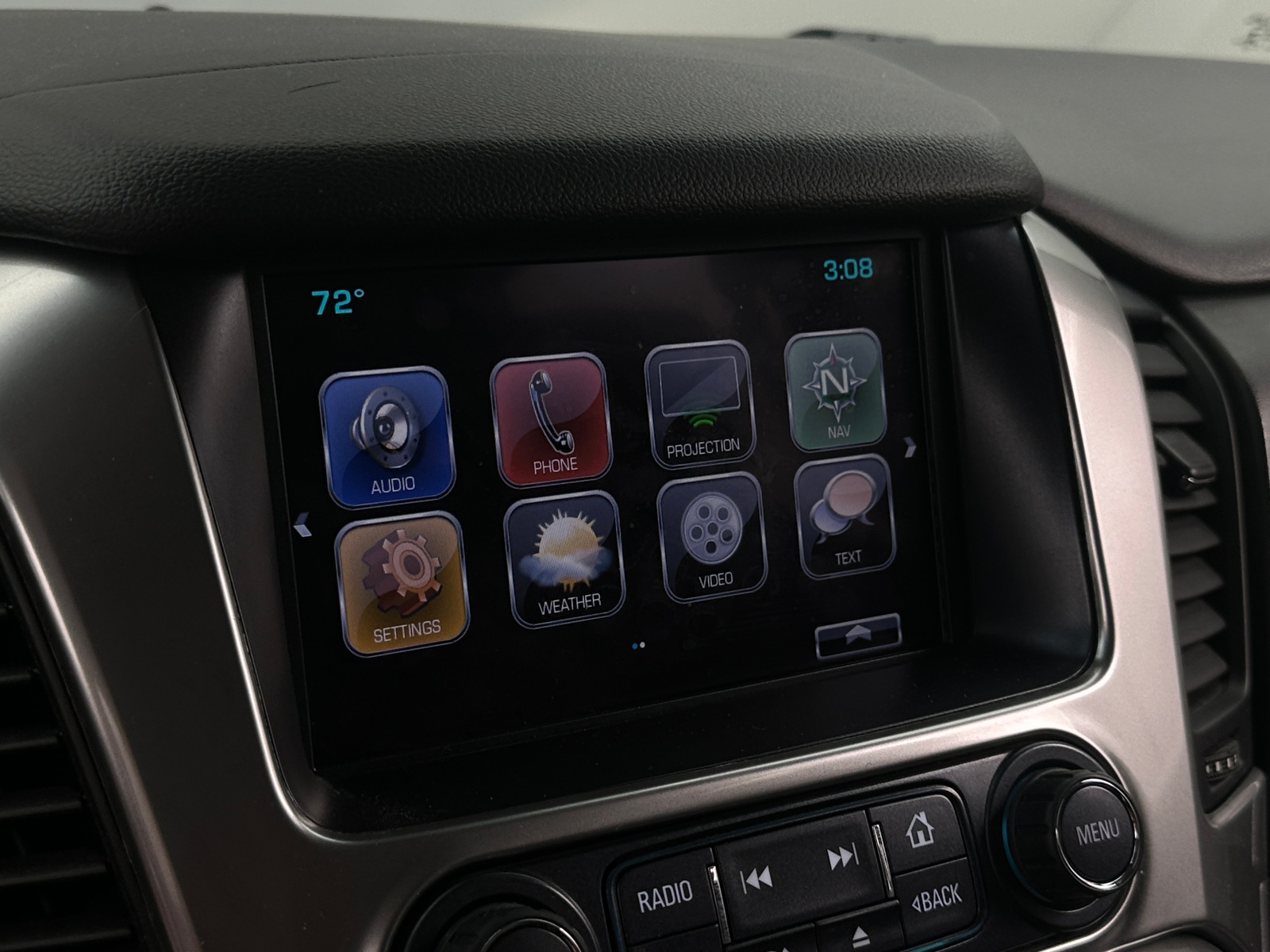 Thumbnail: 2017 Chevrolet Tahoe - 3