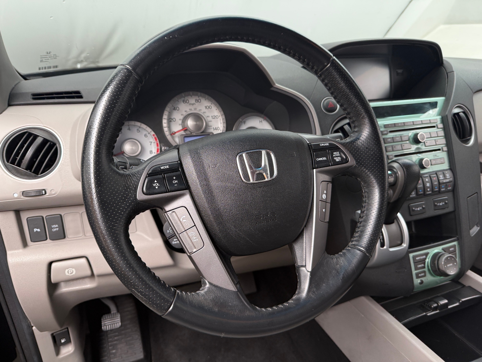 Thumbnail: 2011 Honda Pilot - 4