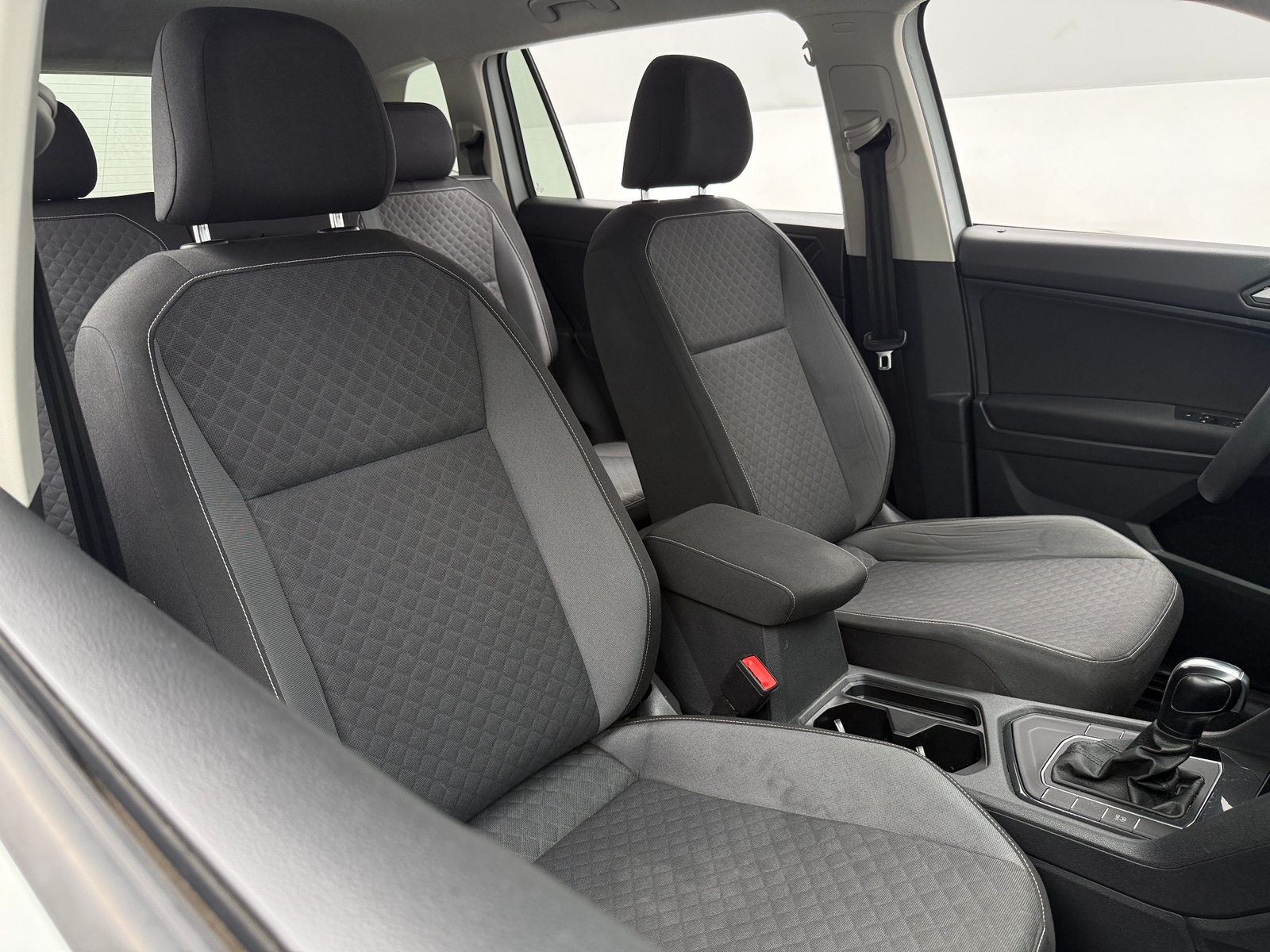 Thumbnail: 2021 Volkswagen Tiguan - 2