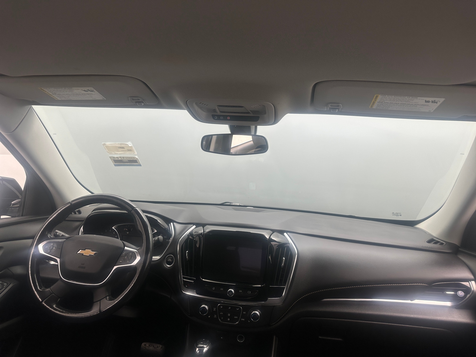 Thumbnail: 2019 Chevrolet Traverse - 3