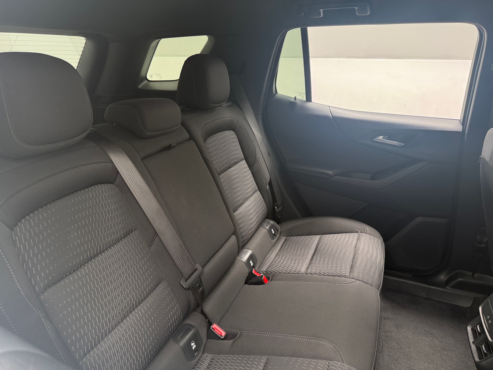 Thumbnail: 2025 Chevrolet Equinox - 6