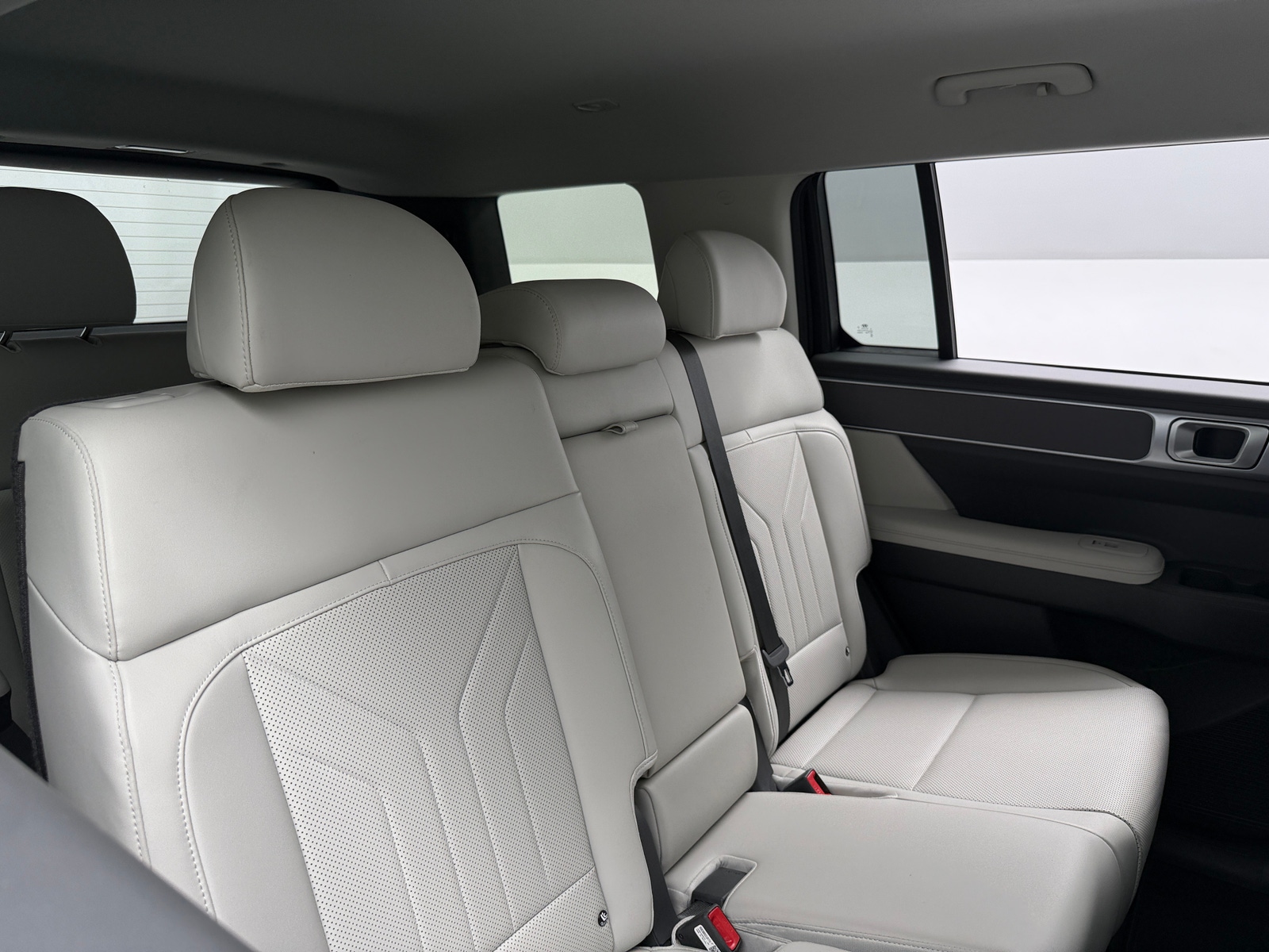 Thumbnail: 2026 Hyundai Santa Fe - 5