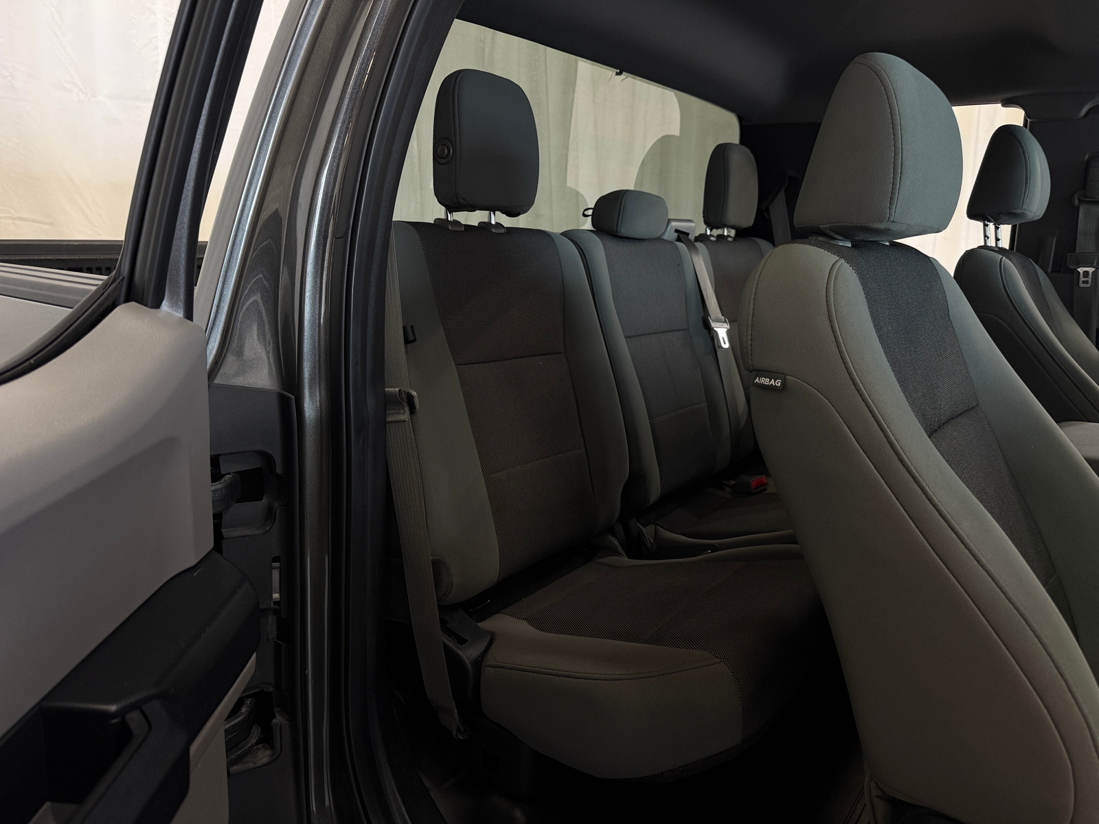 Thumbnail: 2016 Ford Econoline - 6