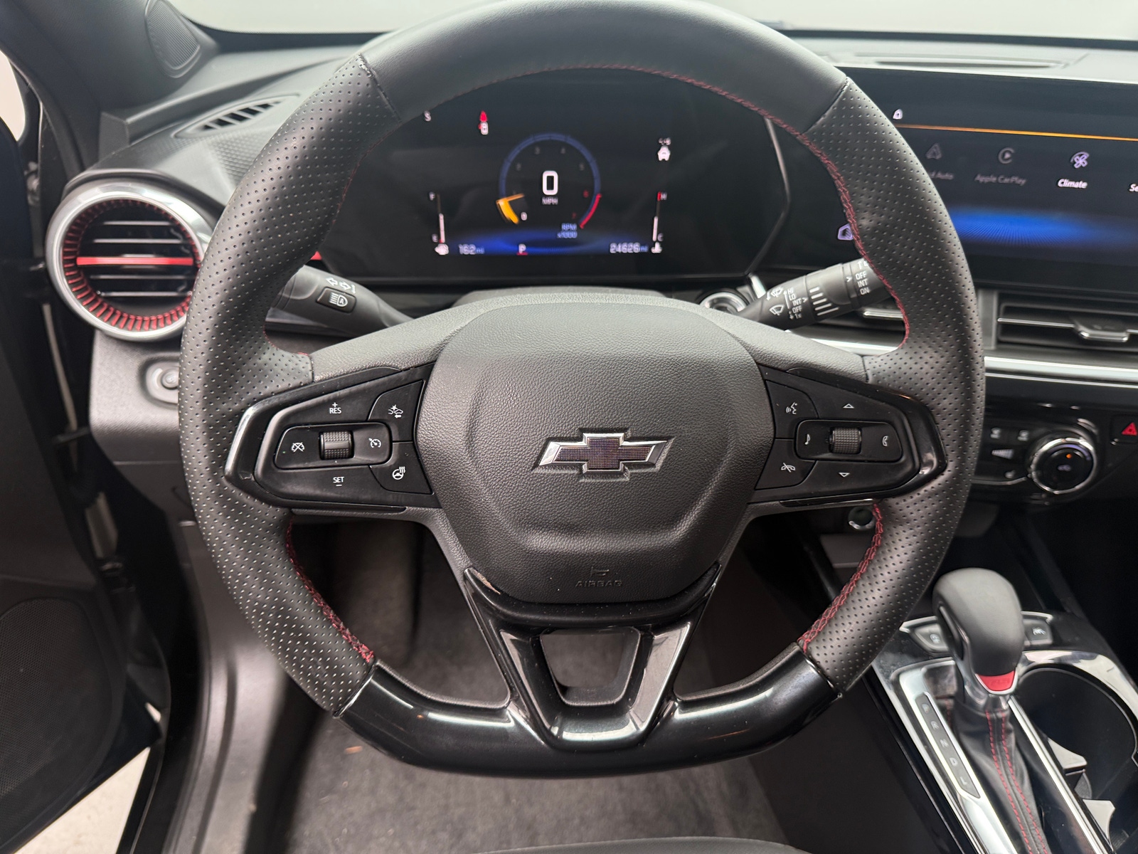 Thumbnail: 2025 Chevrolet Trax - 4