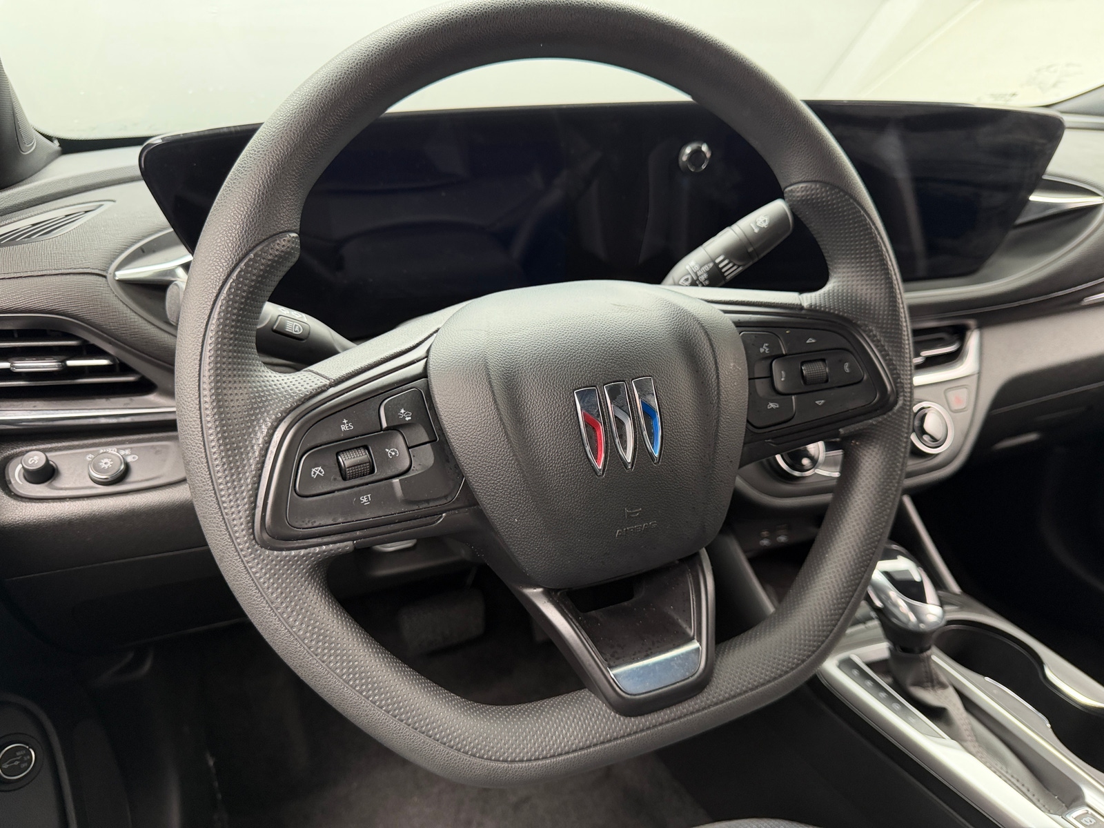 Thumbnail: 2024 Buick Envista - 5