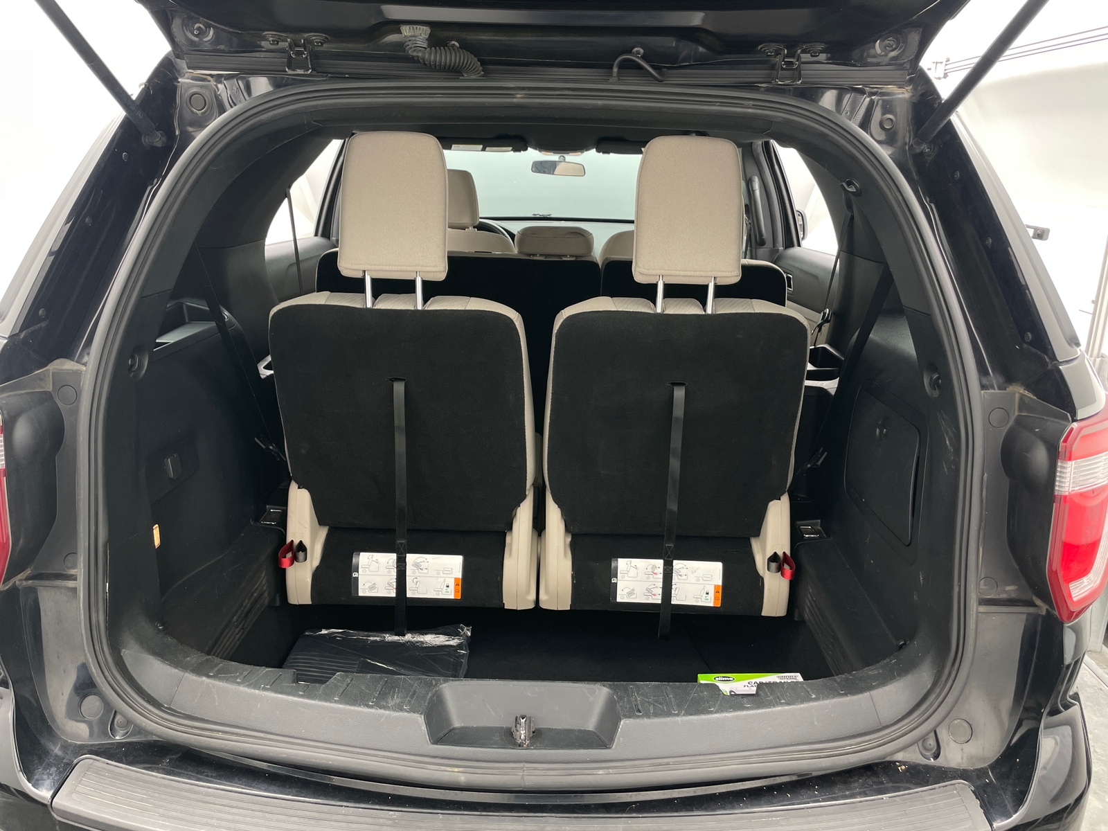 Thumbnail: 2019 Ford Explorer - 7