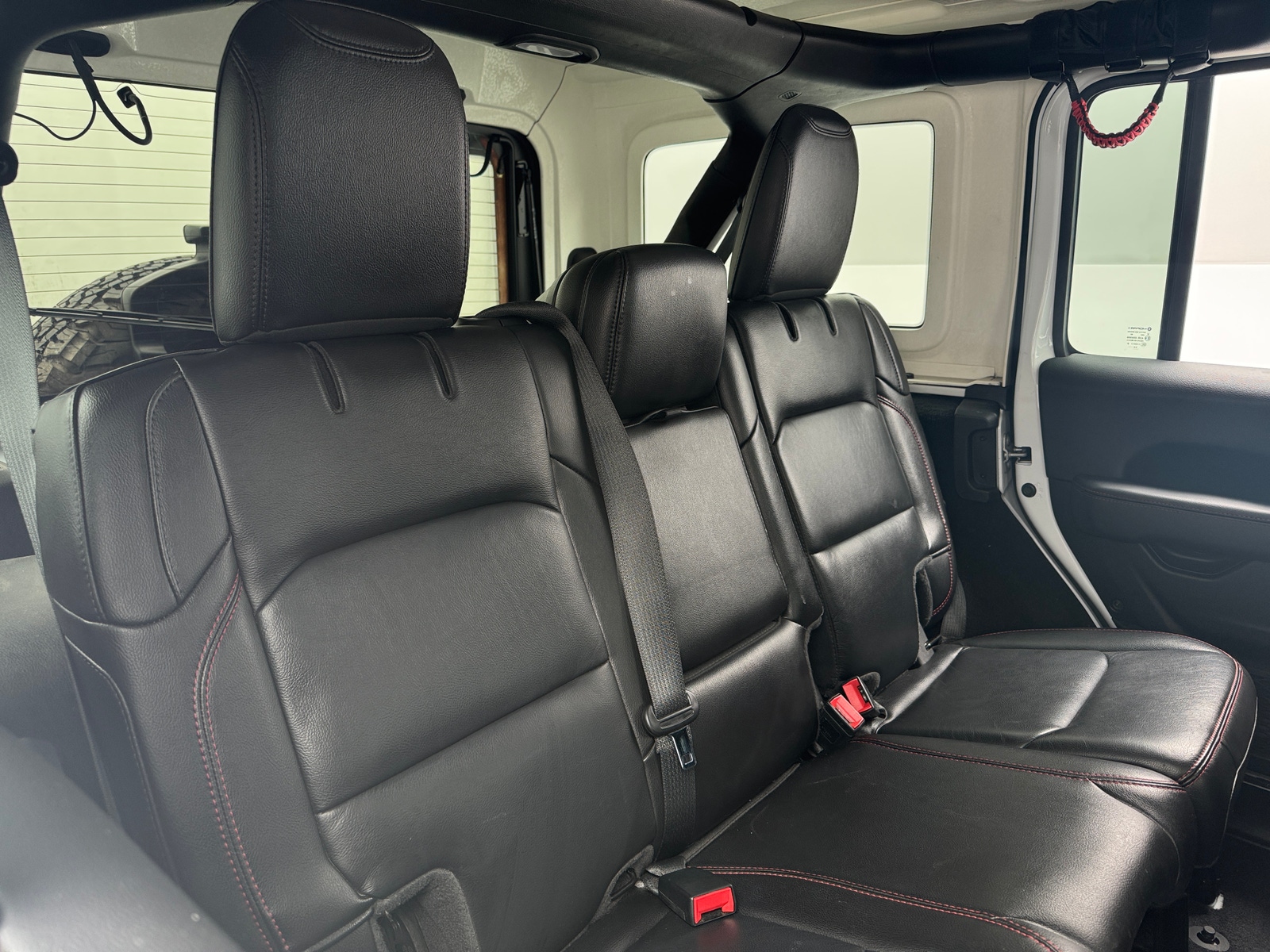Thumbnail: 2021 Jeep Wrangler - 6