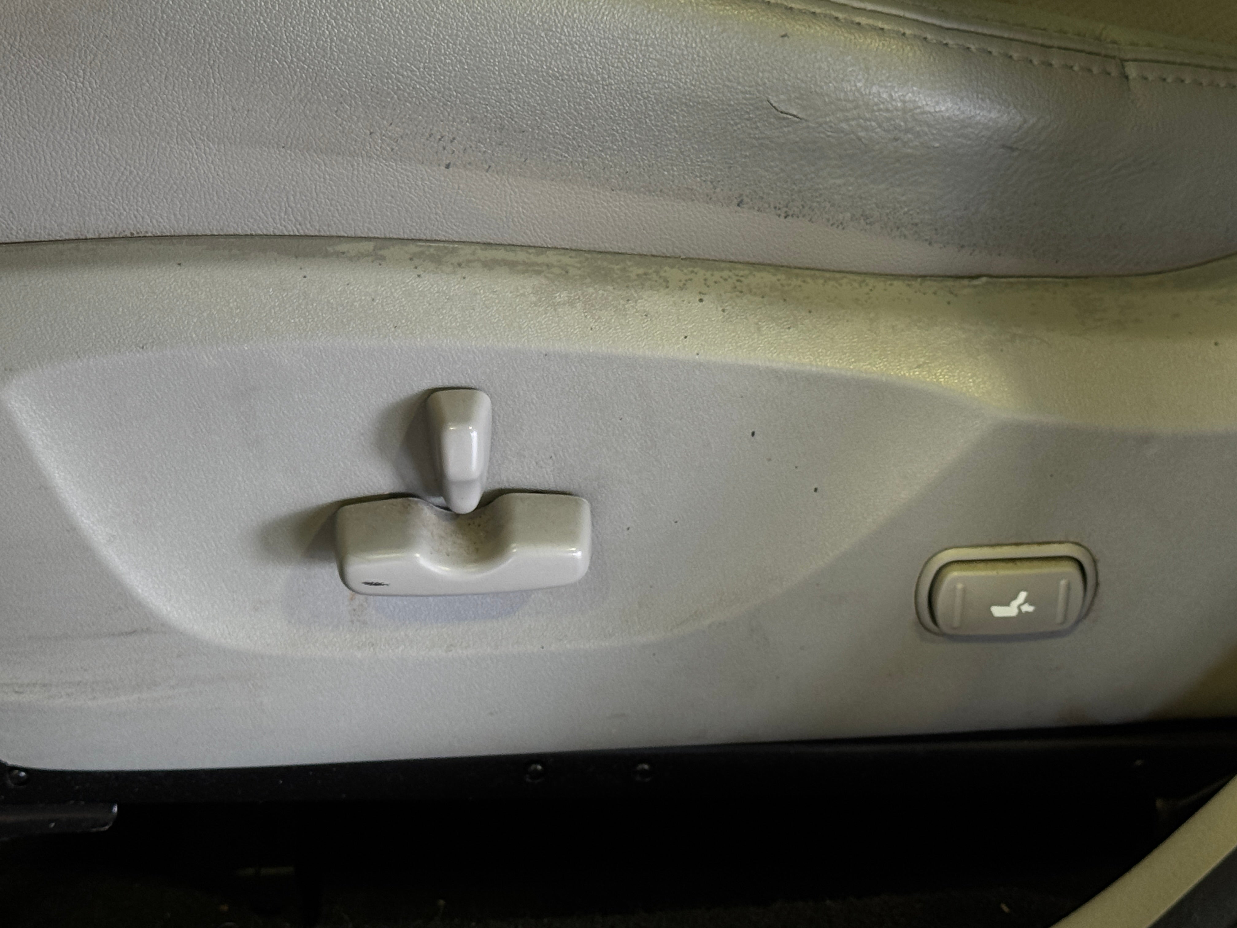Used 2012 Subaru Forester X Limited with VIN JF2SHAEC7CH464422 for sale in Auburn, WA