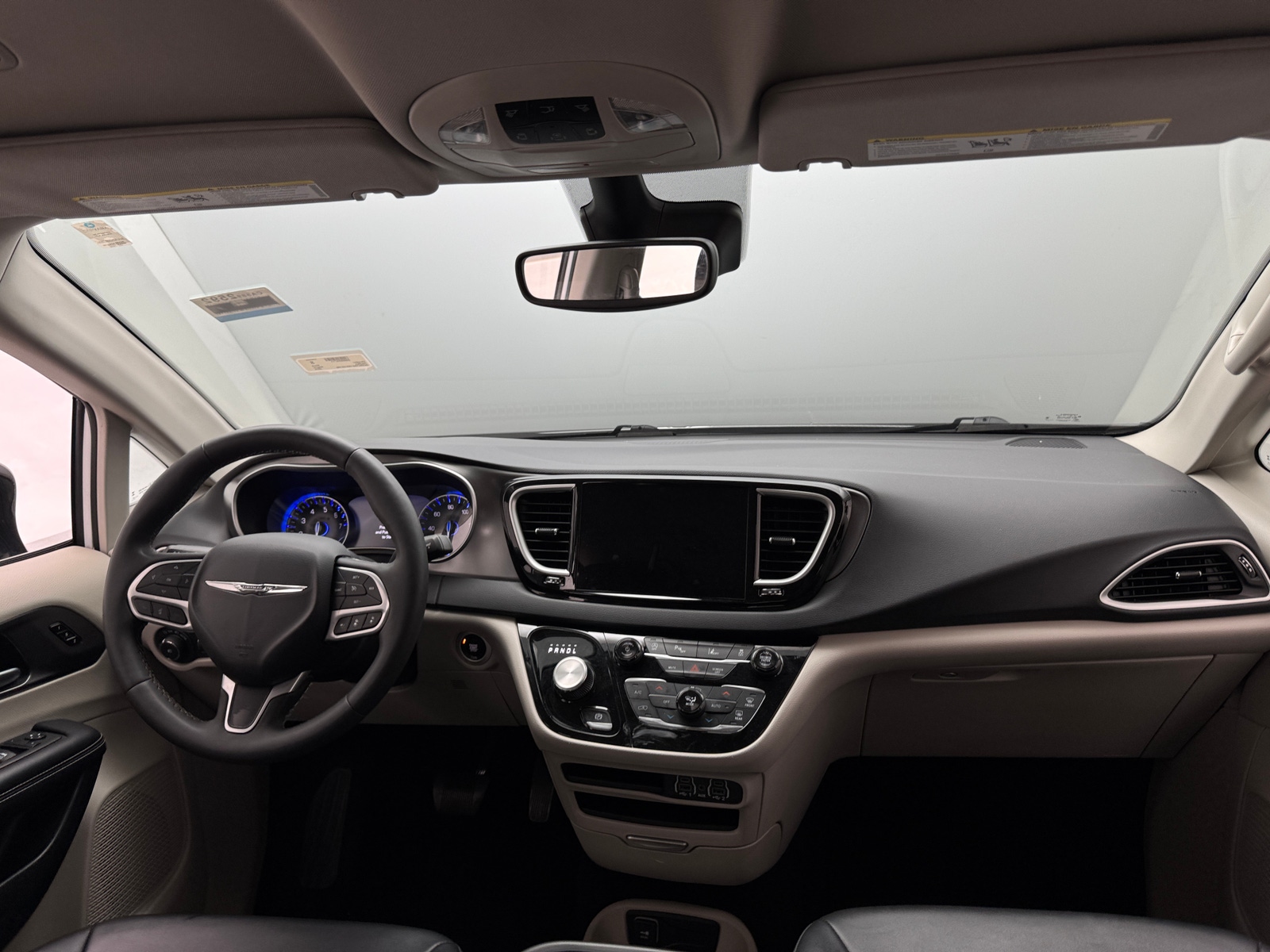 Thumbnail: 2024 Chrysler Pacifica - 2